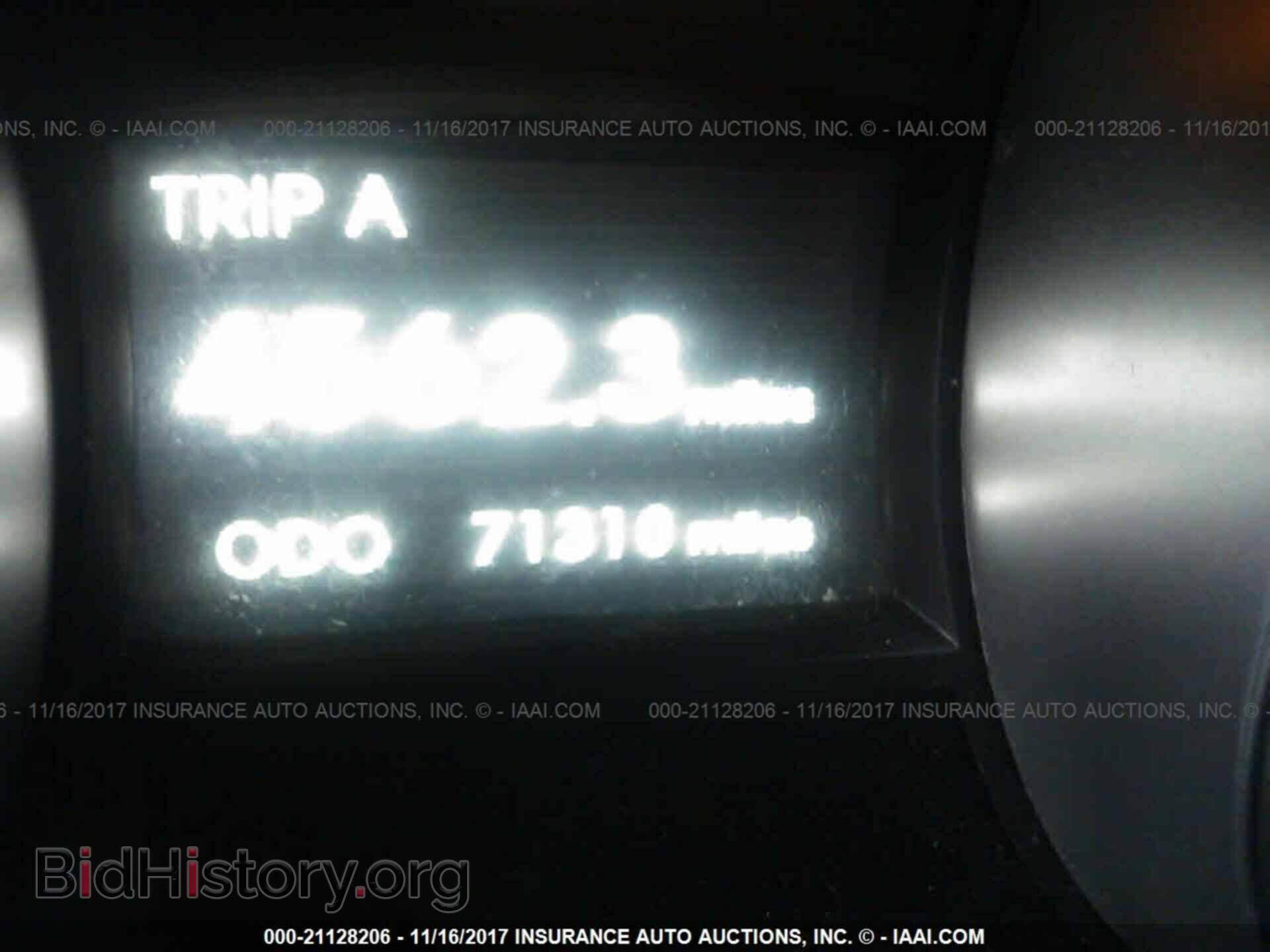 2012 Hyundai Sonata - VIN: 5NPEC4AC1CH377375 - Photo 7