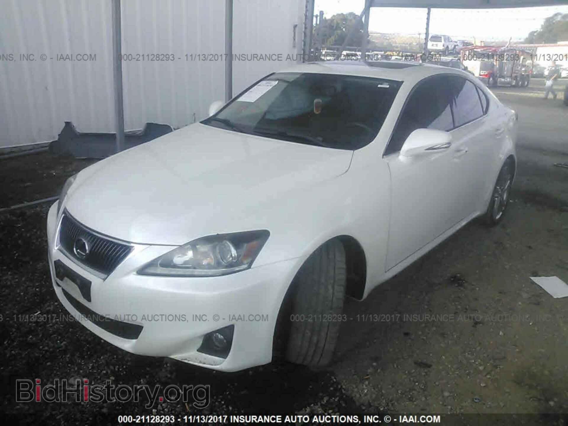 2011 Lexus Is - VIN: JTHBF5C29B2101738 - Фото 2