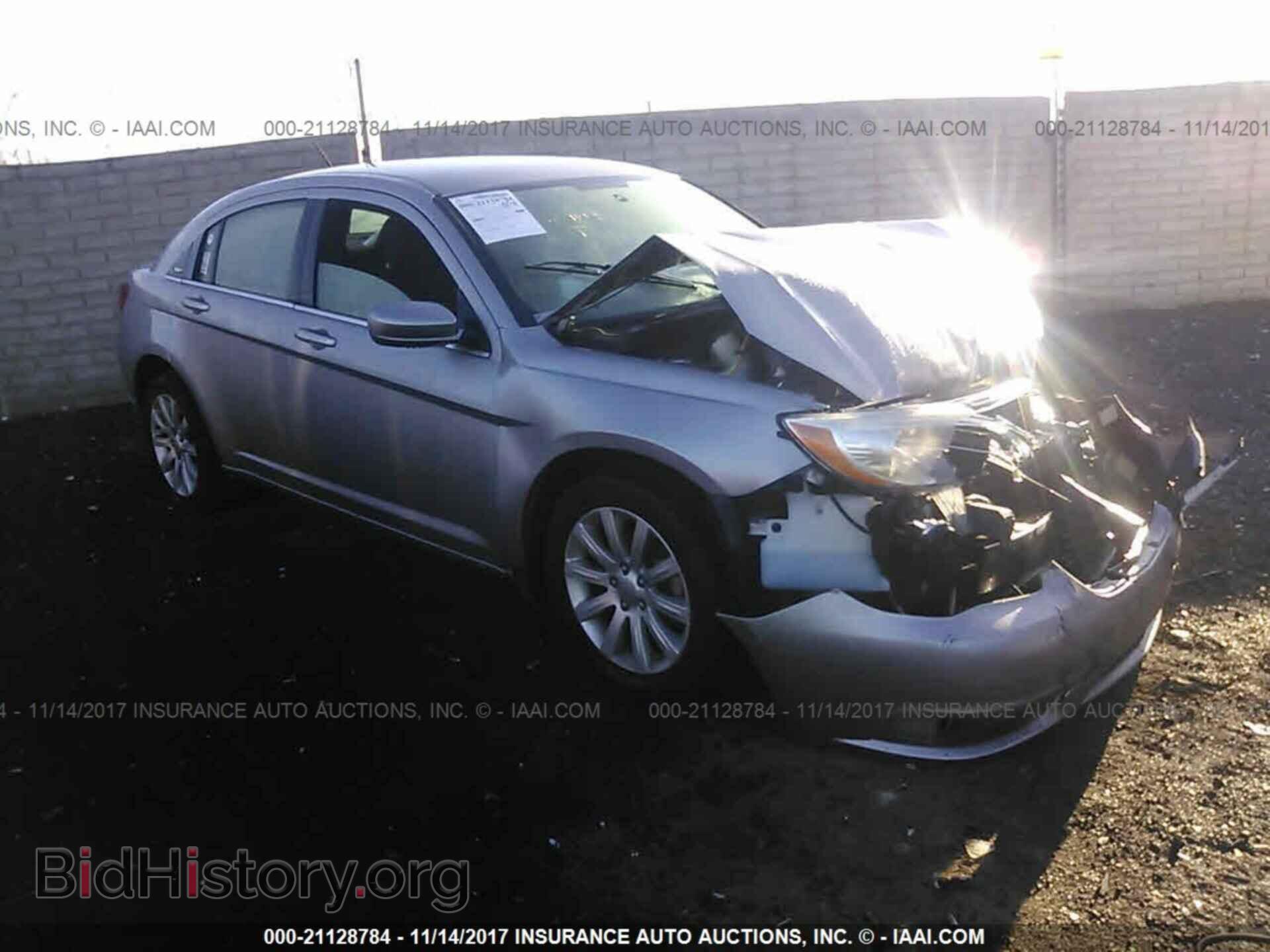 Photo 1C3CCBBB1DN762636 - Chrysler 200 2013