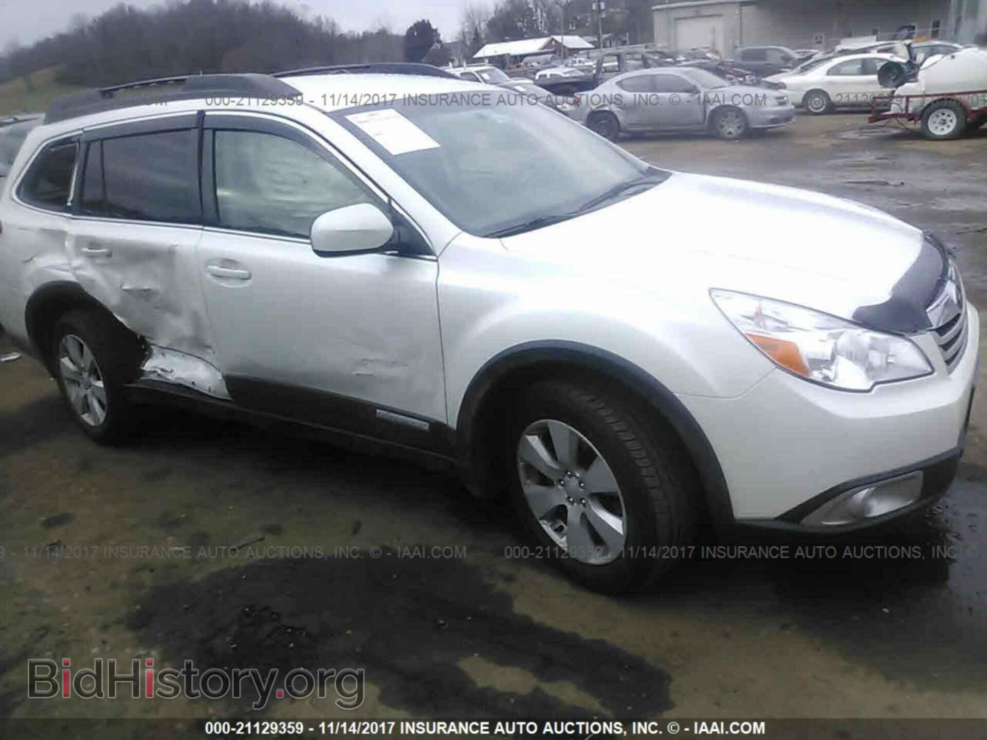 Фотография 4S4BRBCC8B3327808 - Subaru Outback 2011
