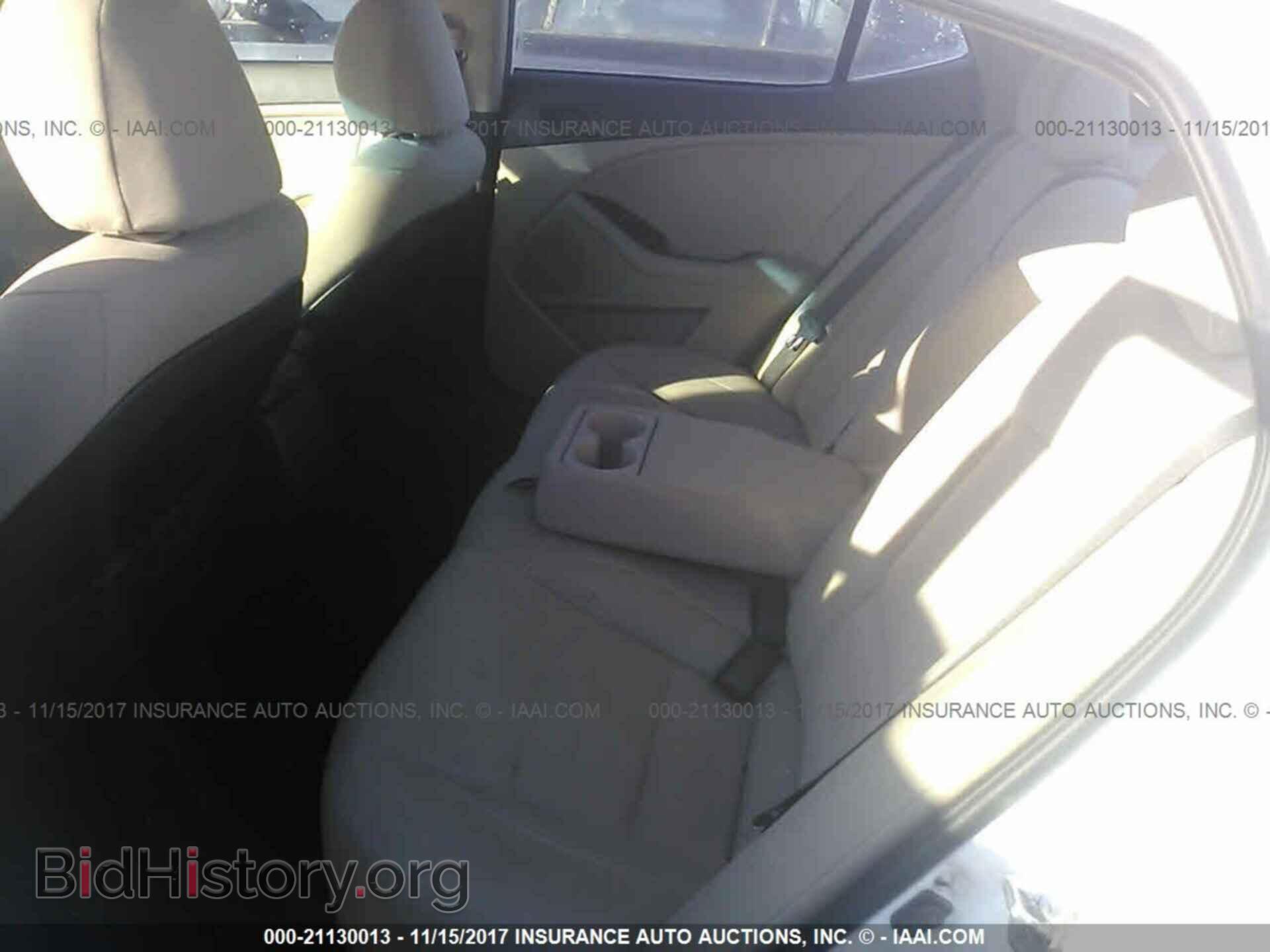 2015 Kia Optima - VIN: 5XXGM4A76FG373265 - Photo 8