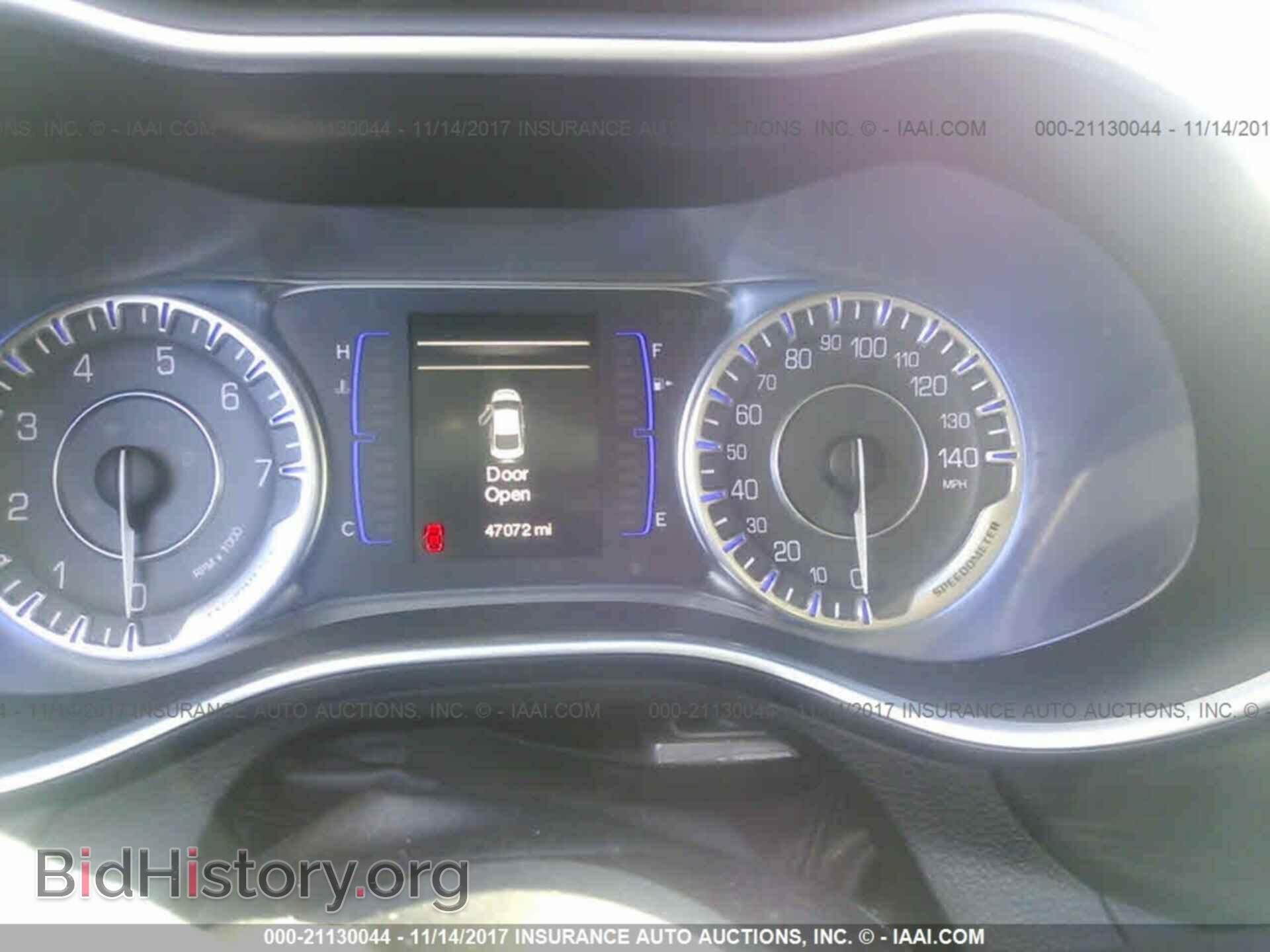 2015 Chrysler 200 - VIN: 1C3CCCFB3FN563929 - Photo 7