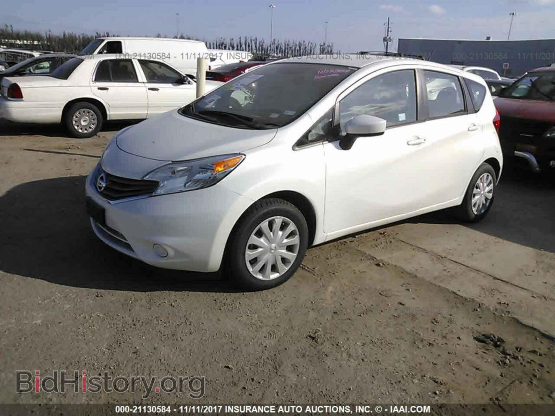 2016 Nissan Versa note - VIN: 3N1CE2CP7GL401578 - Фото 2