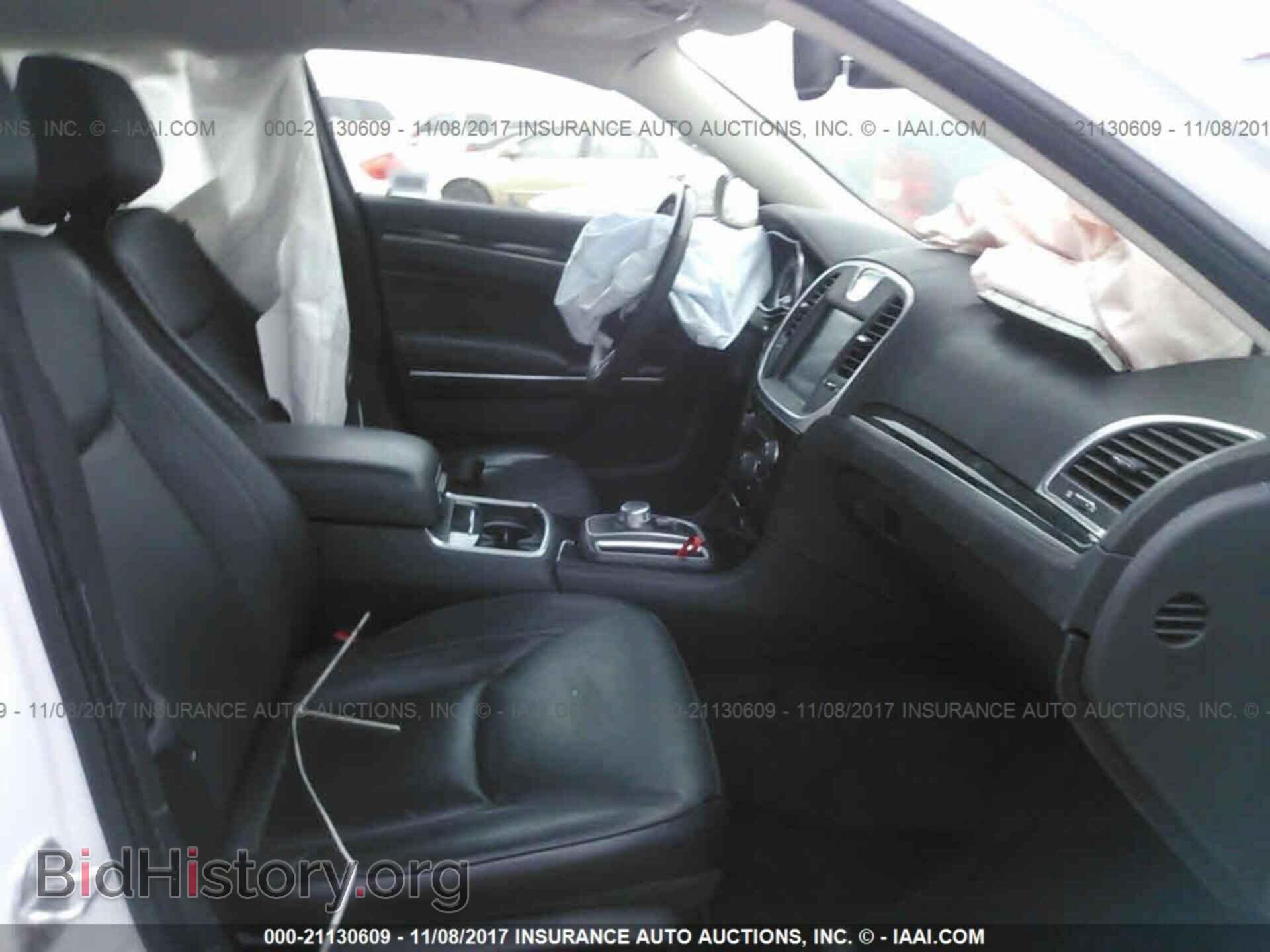 2016 Chrysler 300c - VIN: 2C3CCAEG0GH298401 - Фото 5