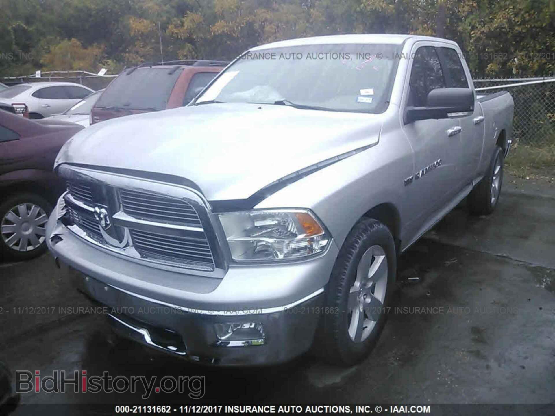 2012 Dodge Ram 1500 - VIN: 1C6RD6GT1CS137432 - Фото 2