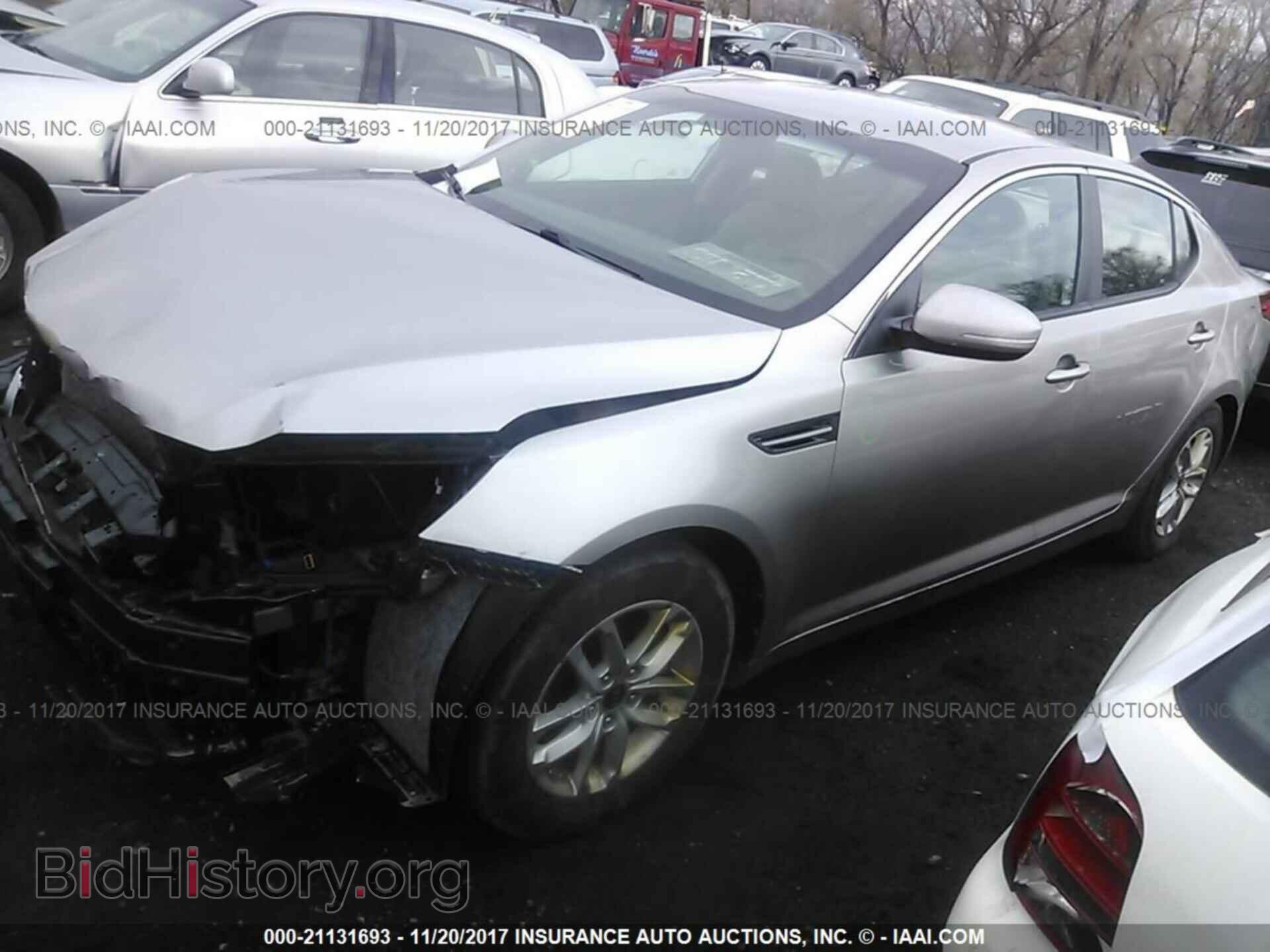 2011 Kia Optima - VIN: KNAGM4A75B5071350 - Фото 2