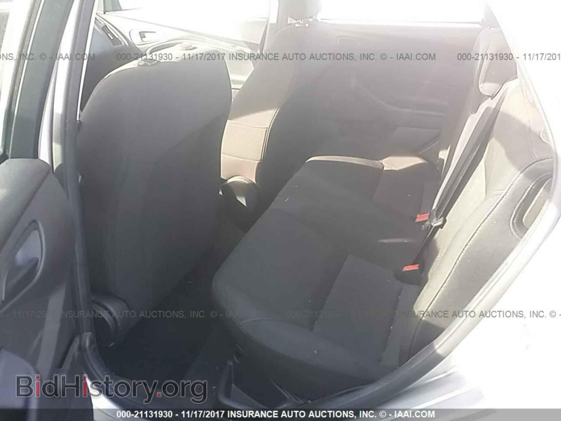 2016 Ford Focus - VIN: 1FADP3E27GL227032 - Фото 8