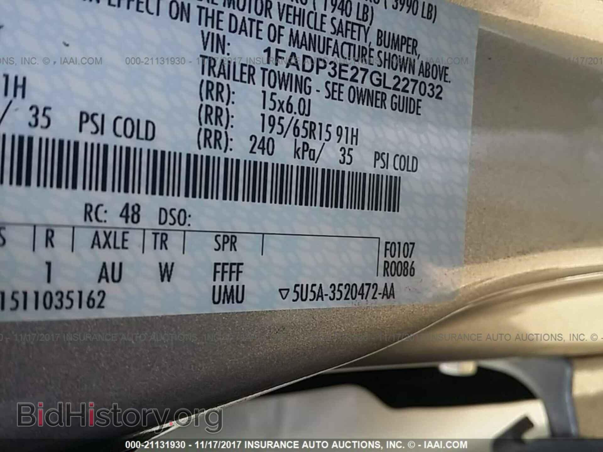 2016 Ford Focus - VIN: 1FADP3E27GL227032 - Фото 9