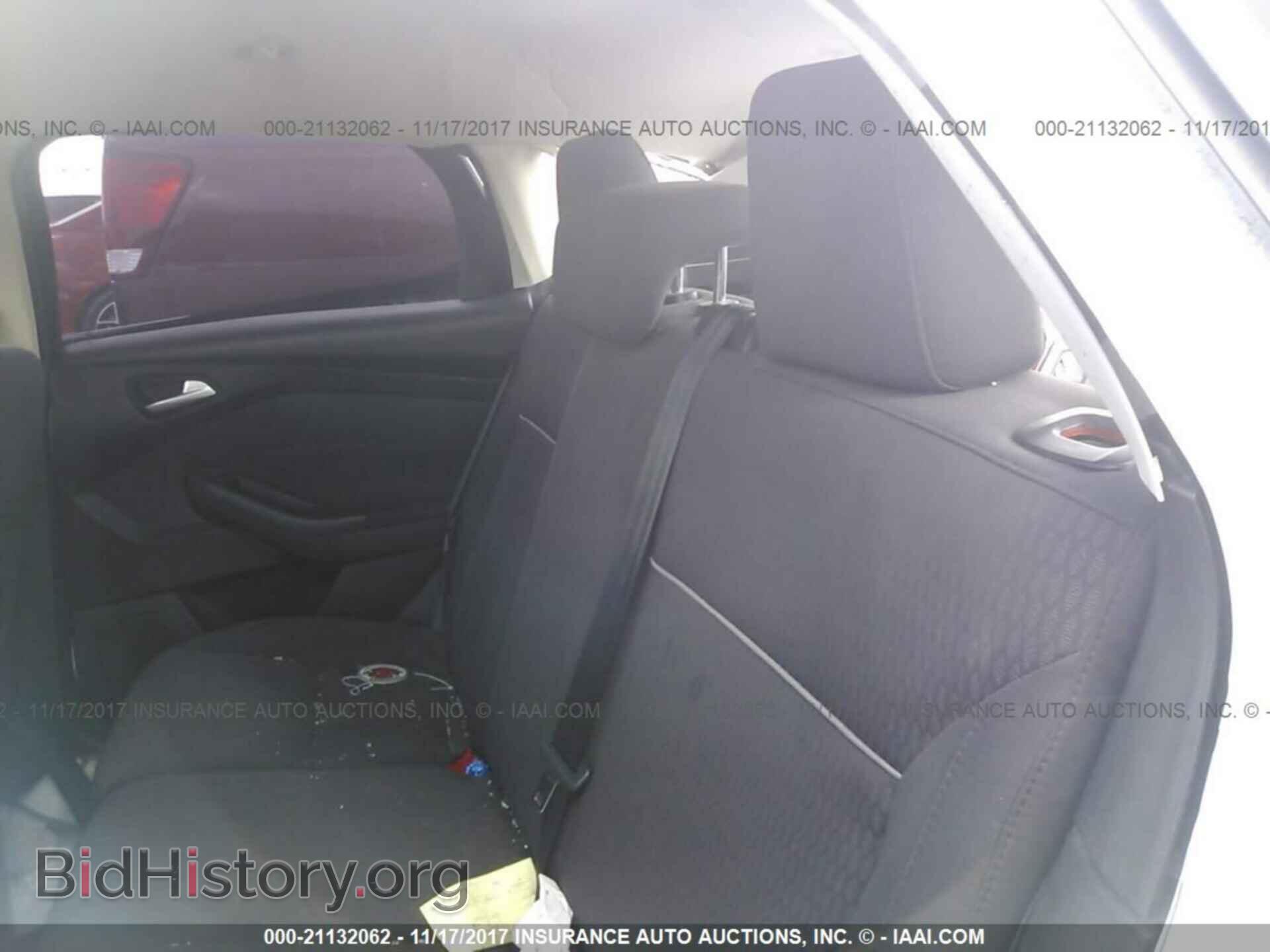 2012 Ford Focus - VIN: 1FAHP3M20CL374029 - Фото 8
