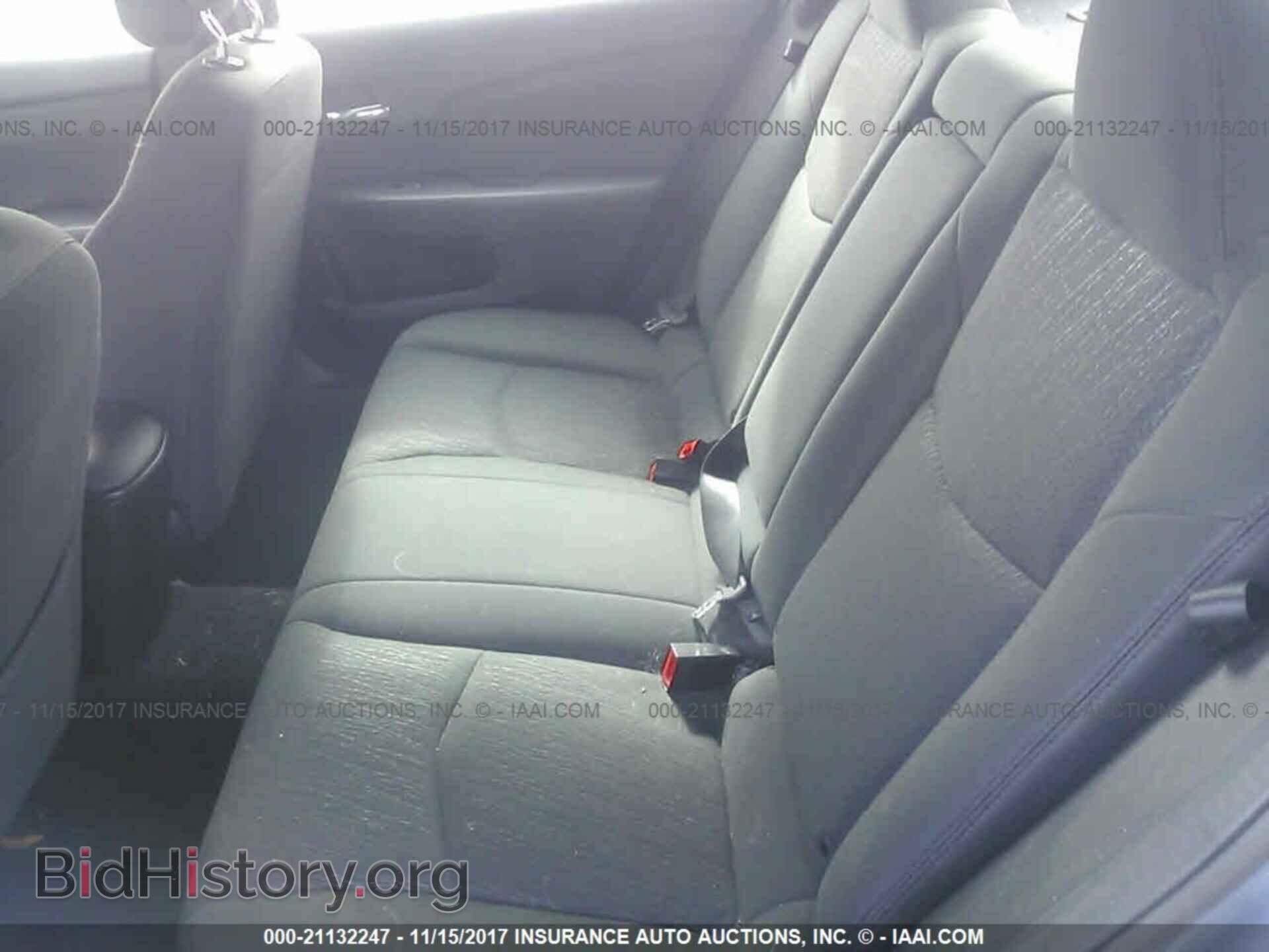 2011 Chrysler 200 - VIN: 1C3BC1FB3BN607342 - Photo 8