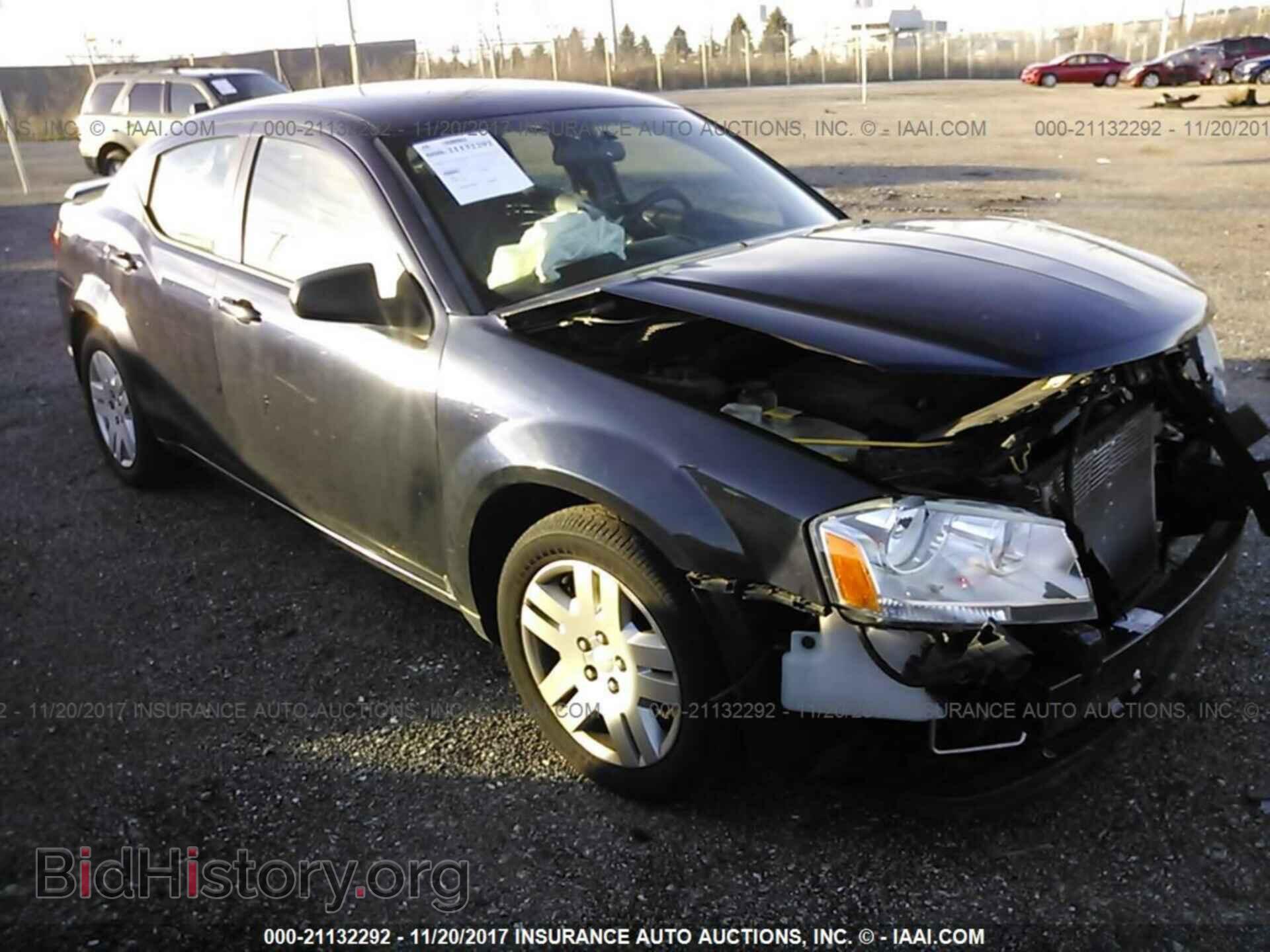 Фотография 1B3BD4FBXBN541786 - Dodge Avenger 2011