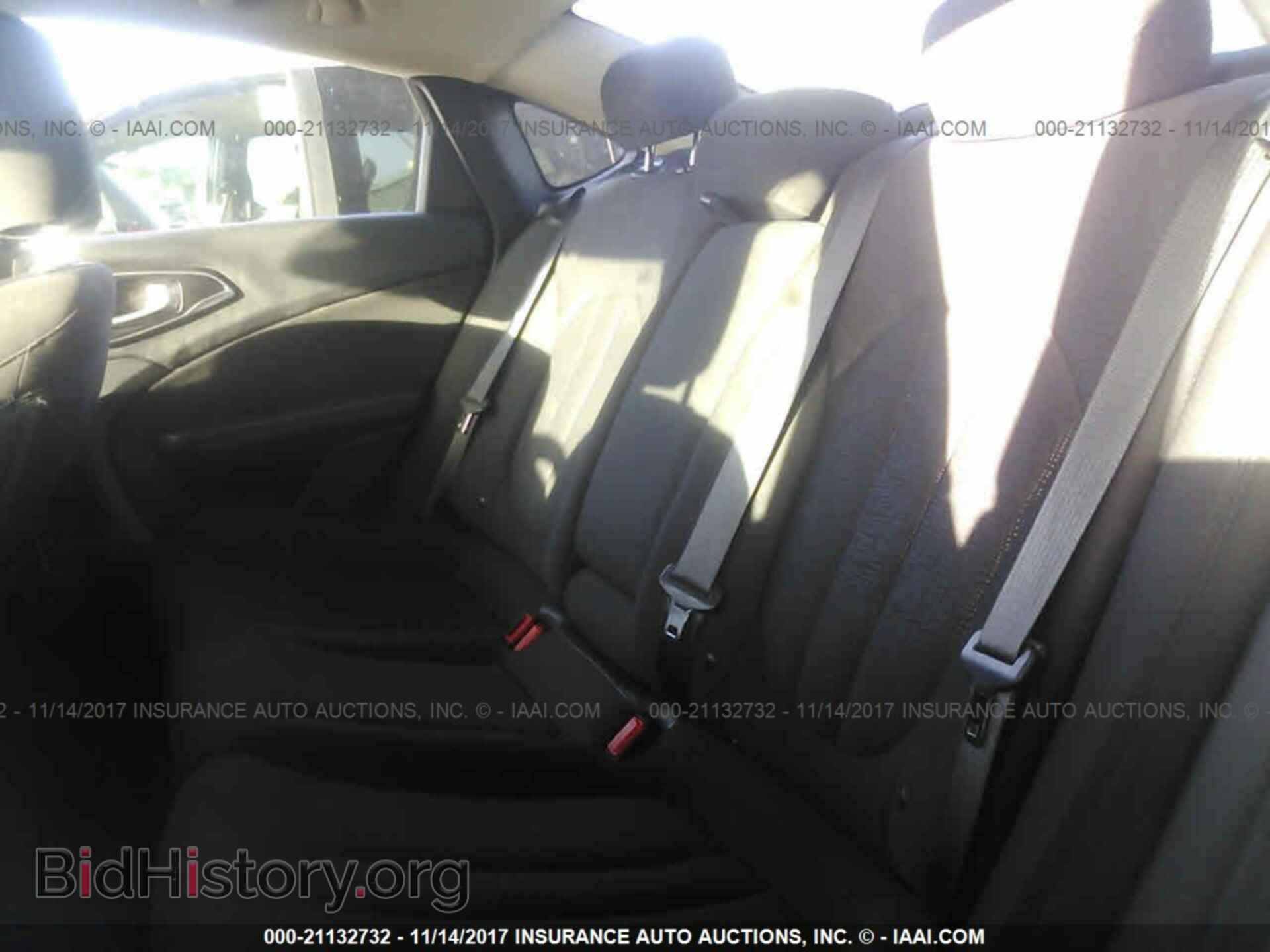 2015 Chrysler 200 - VIN: 1C3CCCAB9FN596375 - Photo 8