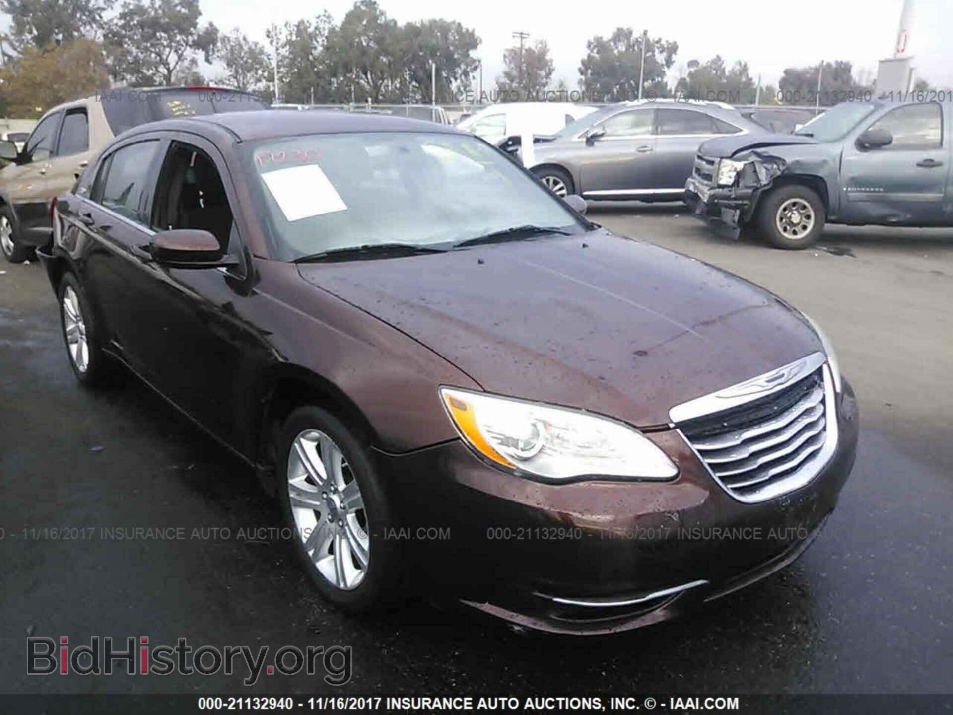Фотография 1C3CCBBB0DN695916 - Chrysler 200 2013