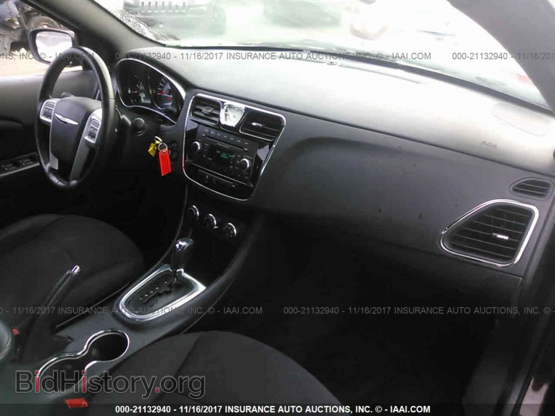 2013 Chrysler 200 - VIN: 1C3CCBBB0DN695916 - Photo 5