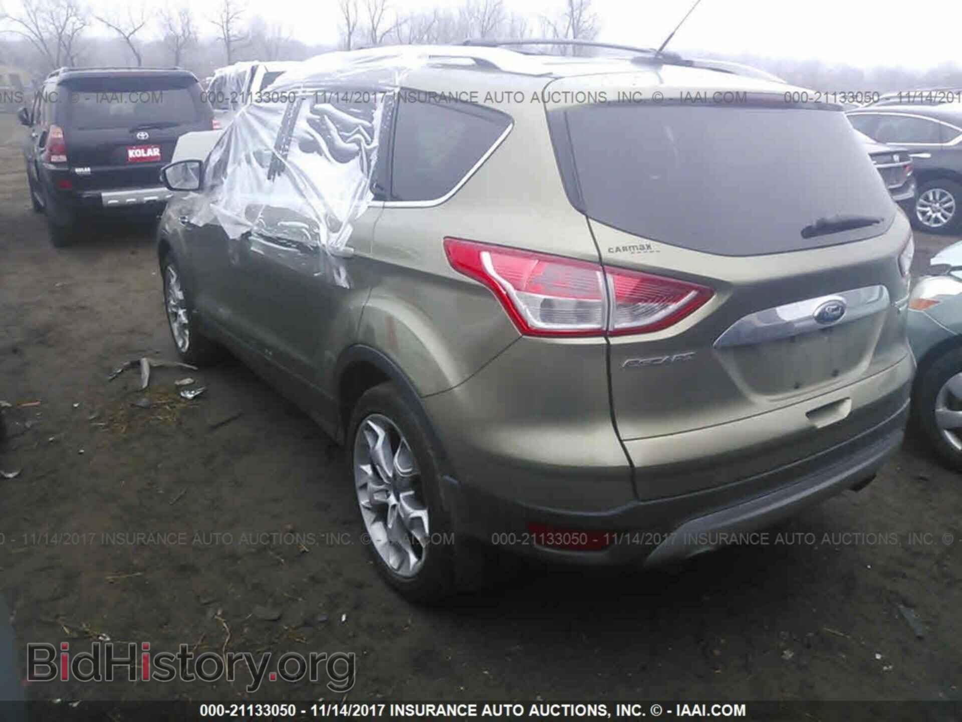 2014 Ford Escape - VIN: 1FMCU9J94EUA22372 - Photo 3