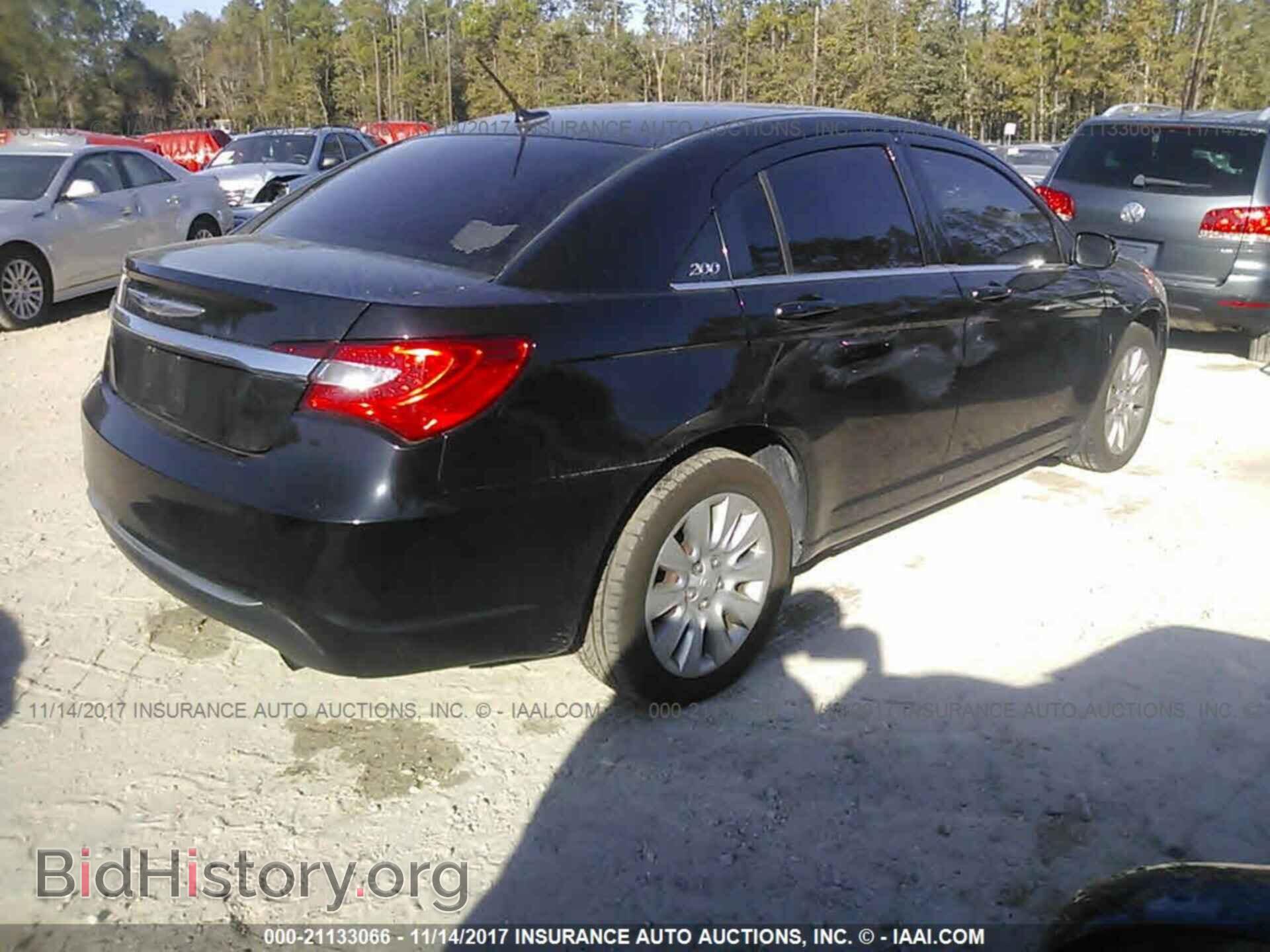 2012 Chrysler 200 - VIN: 1C3CCBAB9CN320283 - Фото 4