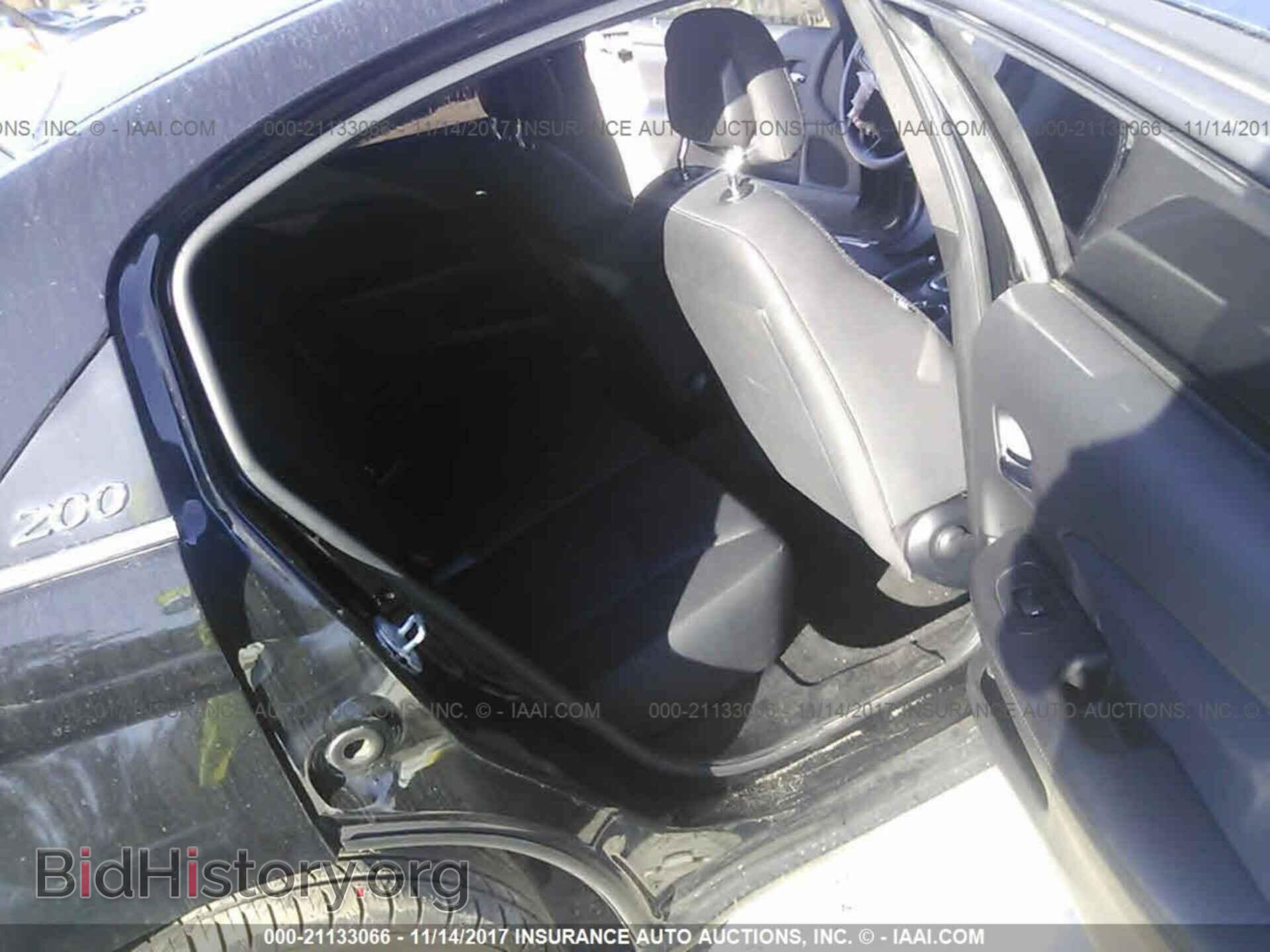 2012 Chrysler 200 - VIN: 1C3CCBAB9CN320283 - Фото 8
