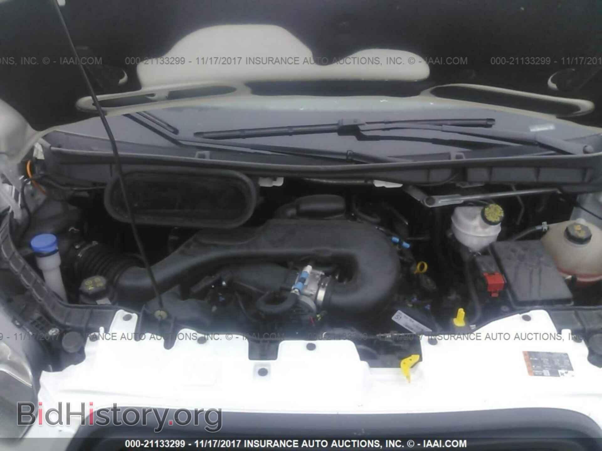 2015 Ford Transit - VIN: 1FTNE1YM9FKB25886 - Photo 10