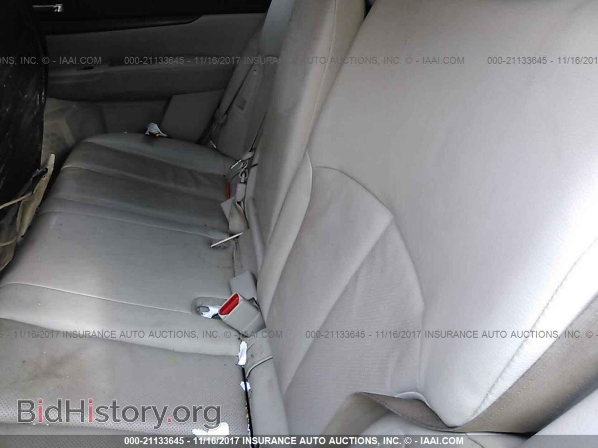 2014 Subaru Outback - VIN: 4S4BRCNC4E3313492 - Photo 8