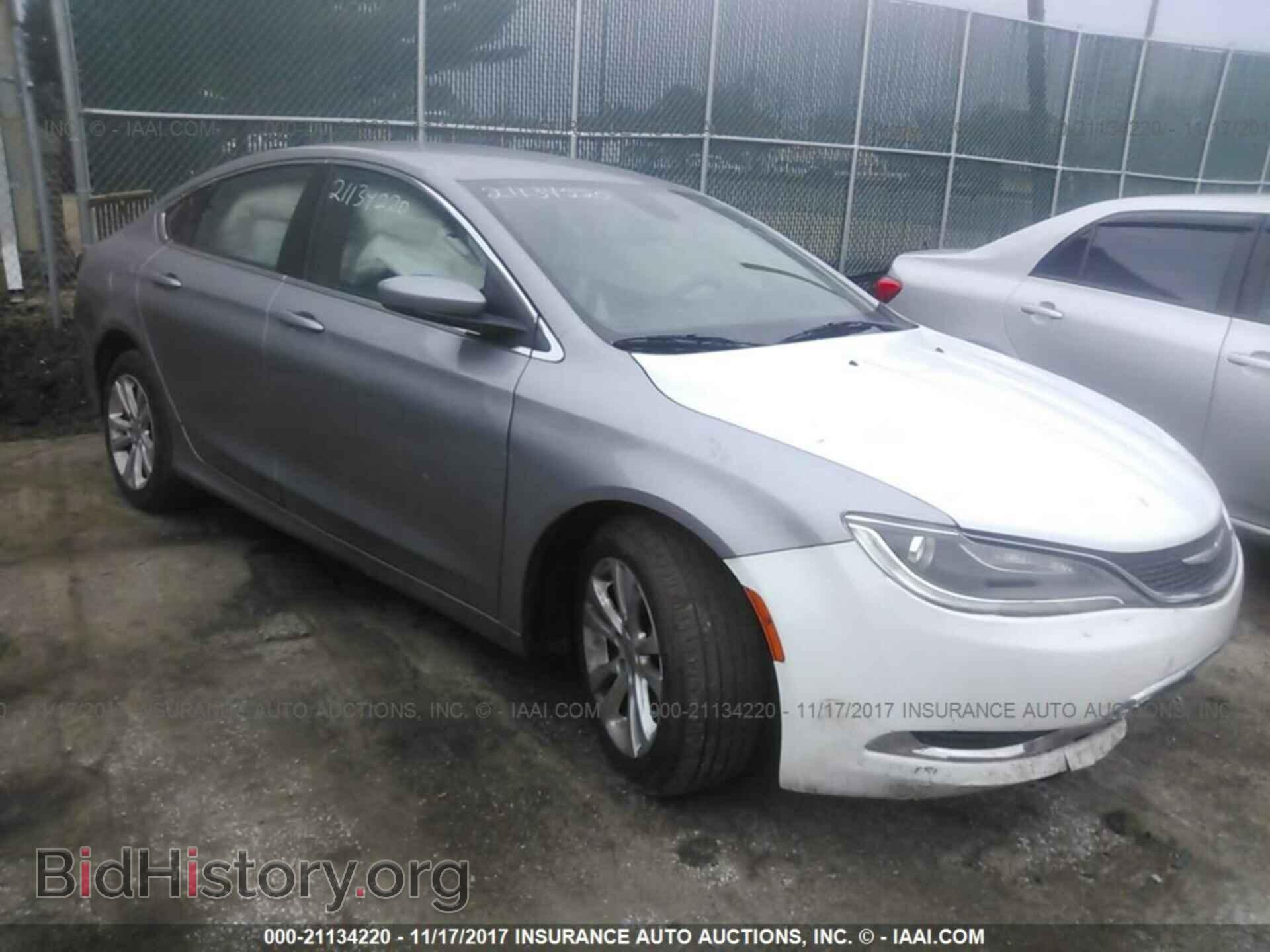 Photo 1C3CCCAB8FN552352 - Chrysler 200 2015