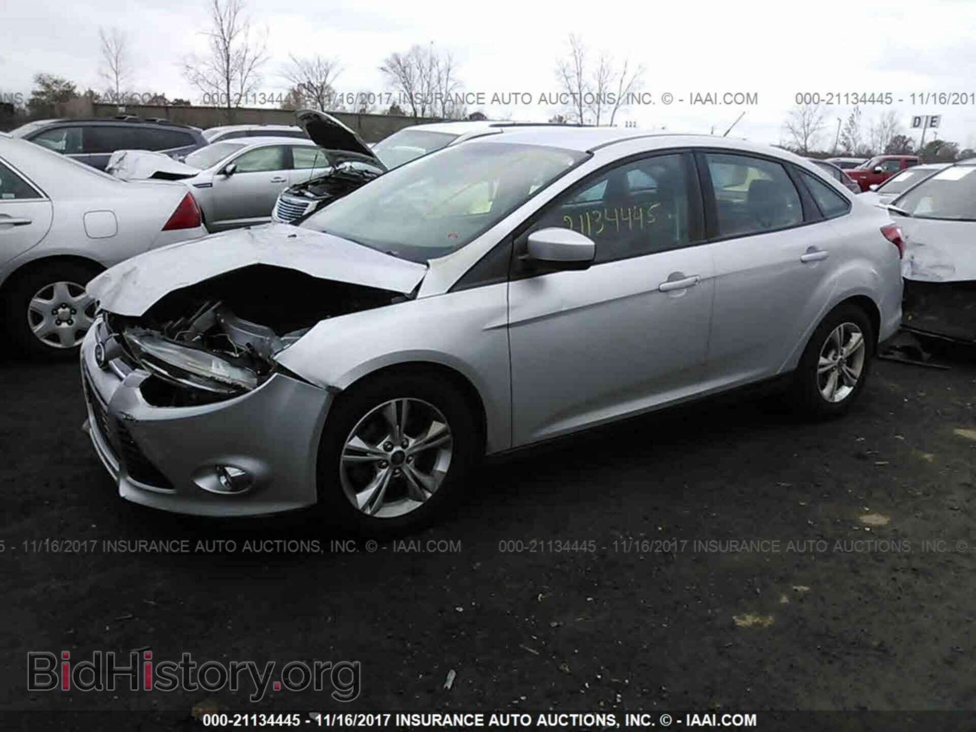 2012 Ford Focus - VIN: 1FAHP3F29CL248443 - Photo 2