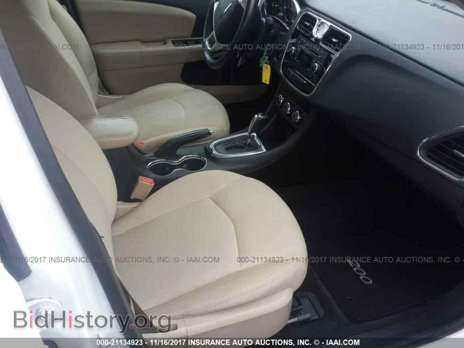 2013 Chrysler 200 - VIN: 1C3CCBBG1DN731835 - Photo 5