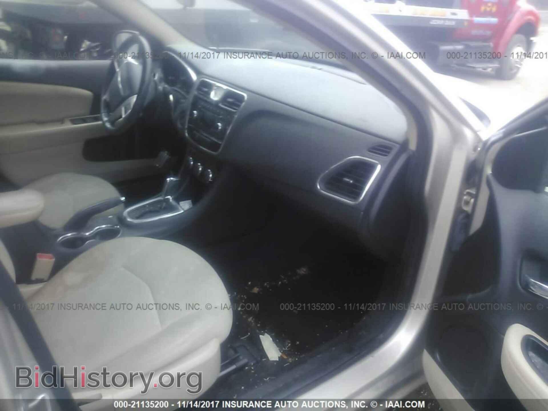 2013 Chrysler 200 - VIN: 1C3CCBBB6DN773051 - Фото 5