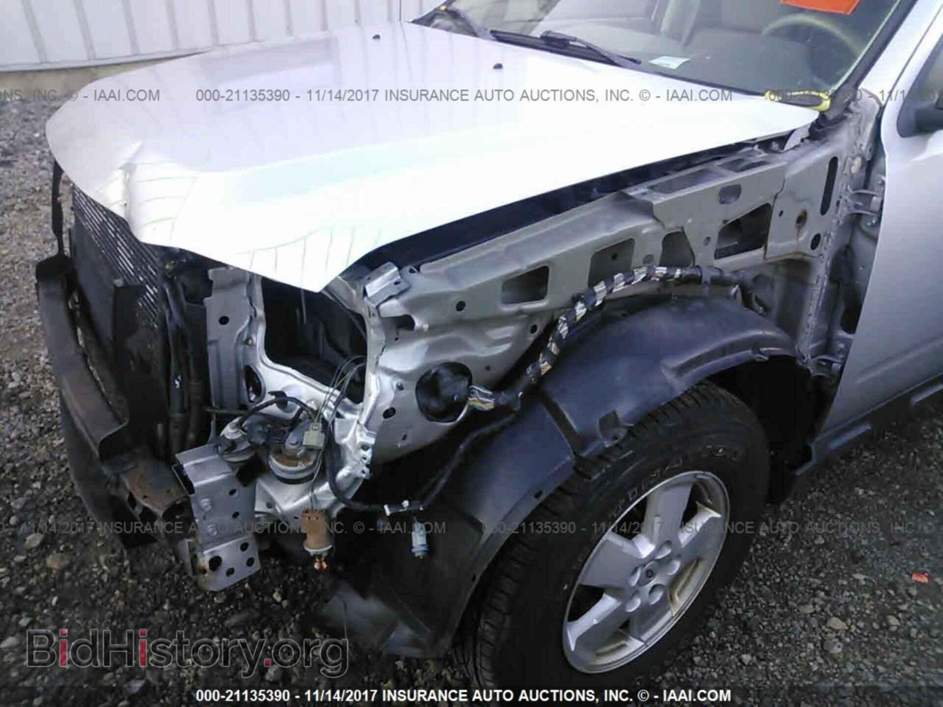 2011 Ford Escape - VIN: 1FMCU9D70BKB37164 - Фото 6