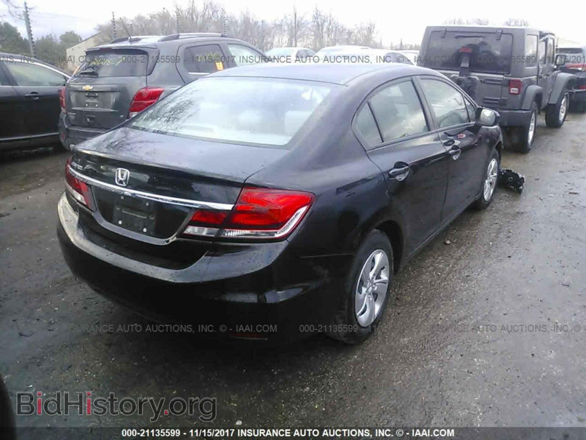 2014 Honda Civic - VIN: 19XFB2F52EE068365 - Photo 4
