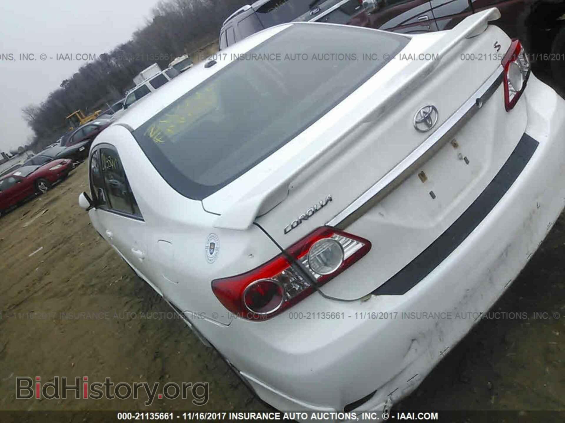 2011 Toyota Corolla - VIN: 2T1BU4EE2BC541472 - Фото 3