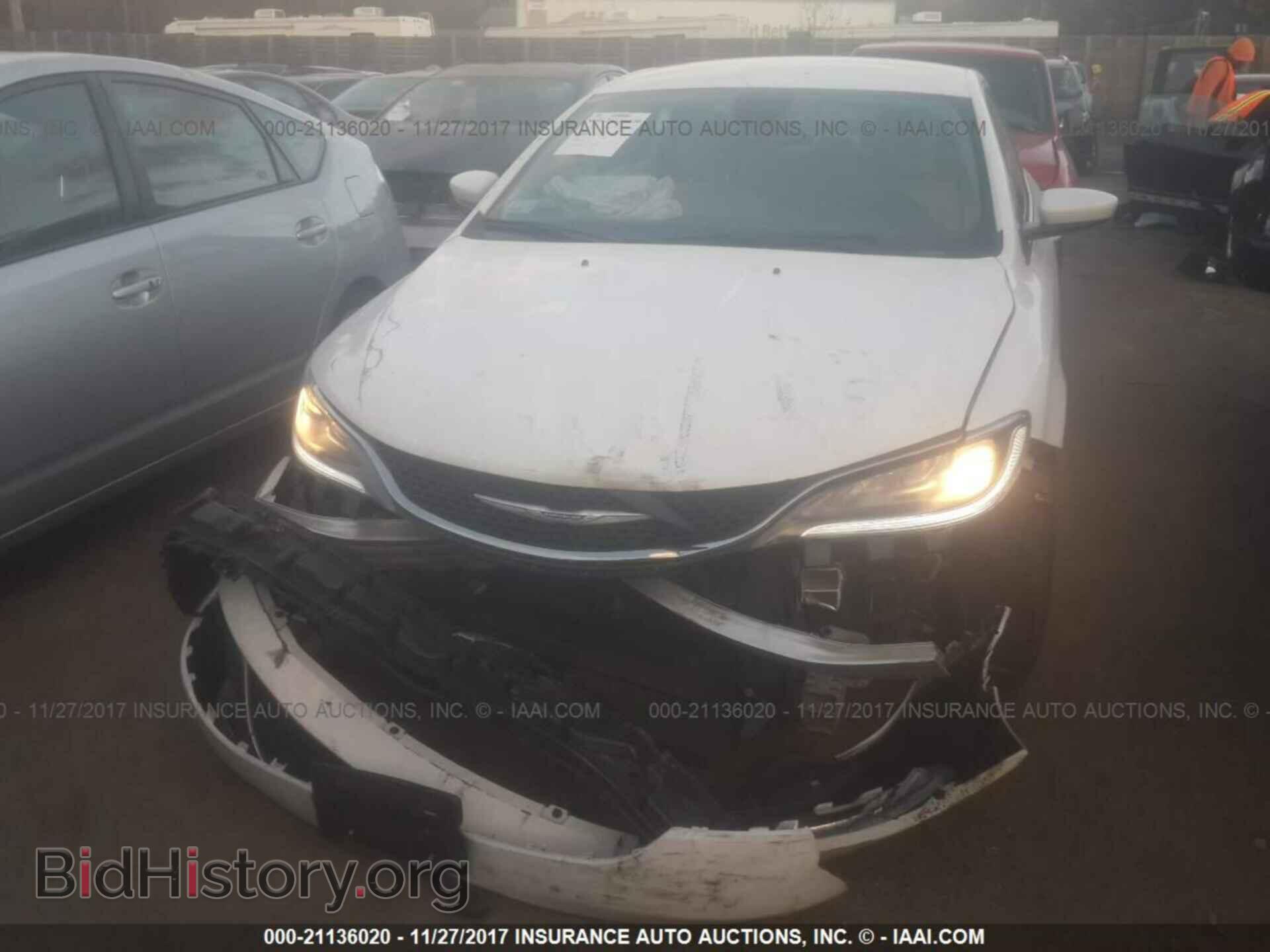 2015 Chrysler 200 - VIN: 1C3CCCAG0FN757935 - Photo 6