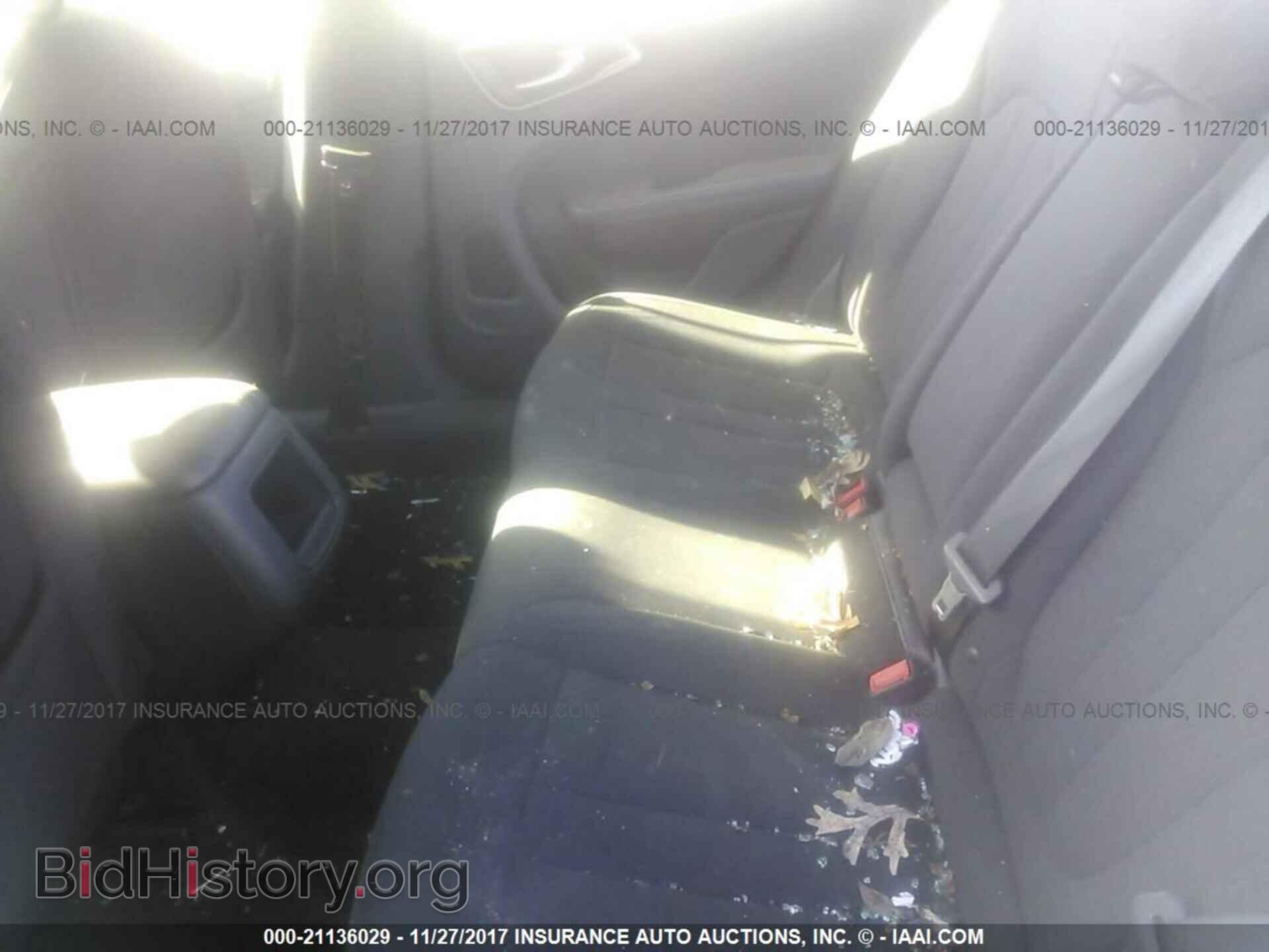 2015 Chrysler 200 - VIN: 1C3CCCAB8FN715744 - Photo 8