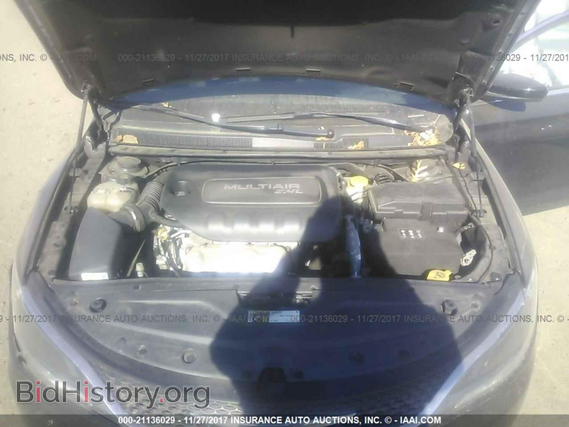 2015 Chrysler 200 - VIN: 1C3CCCAB8FN715744 - Photo 10