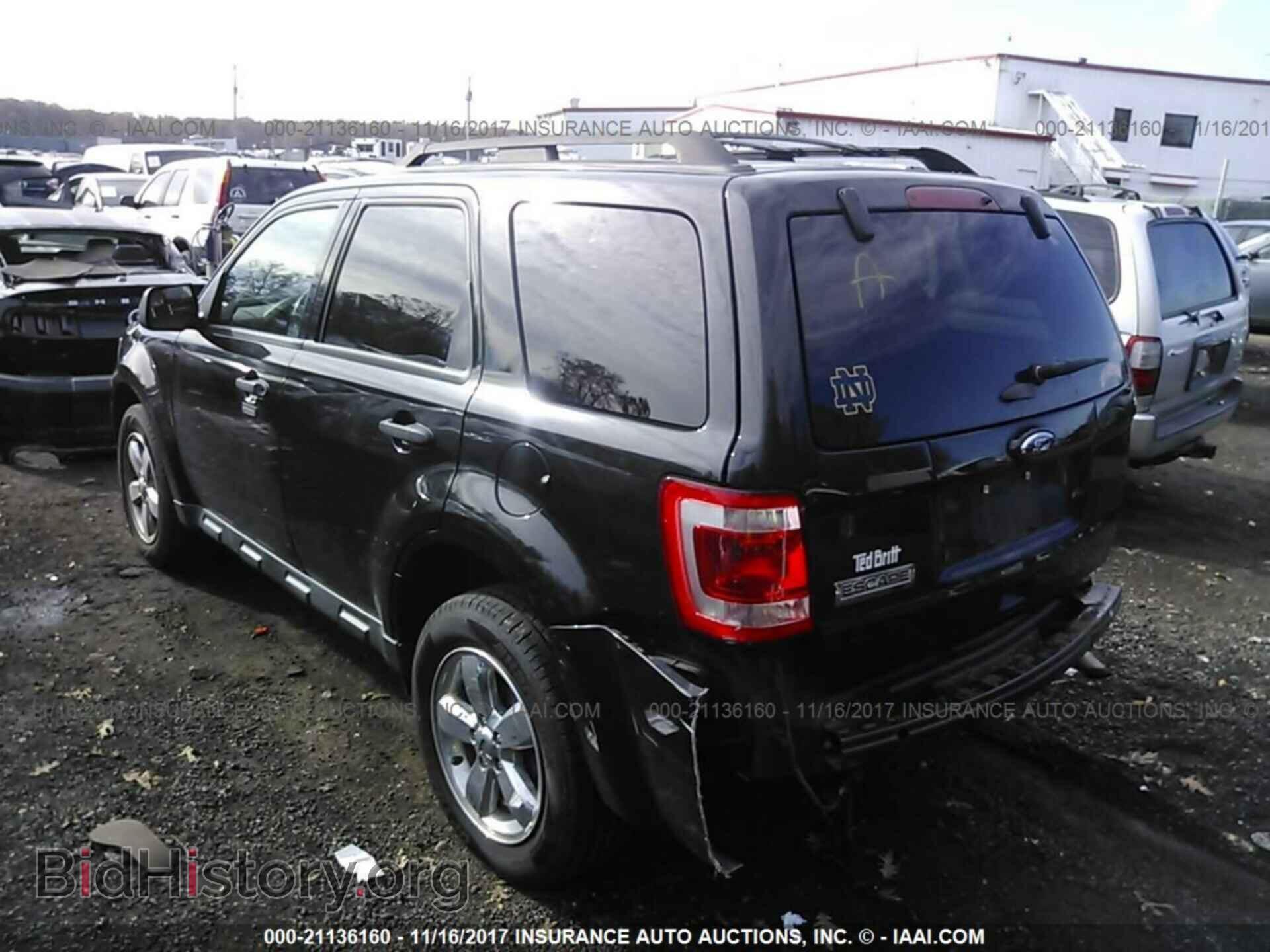 2011 Ford Escape - VIN: 1FMCU9D71BKC22031 - Photo 3