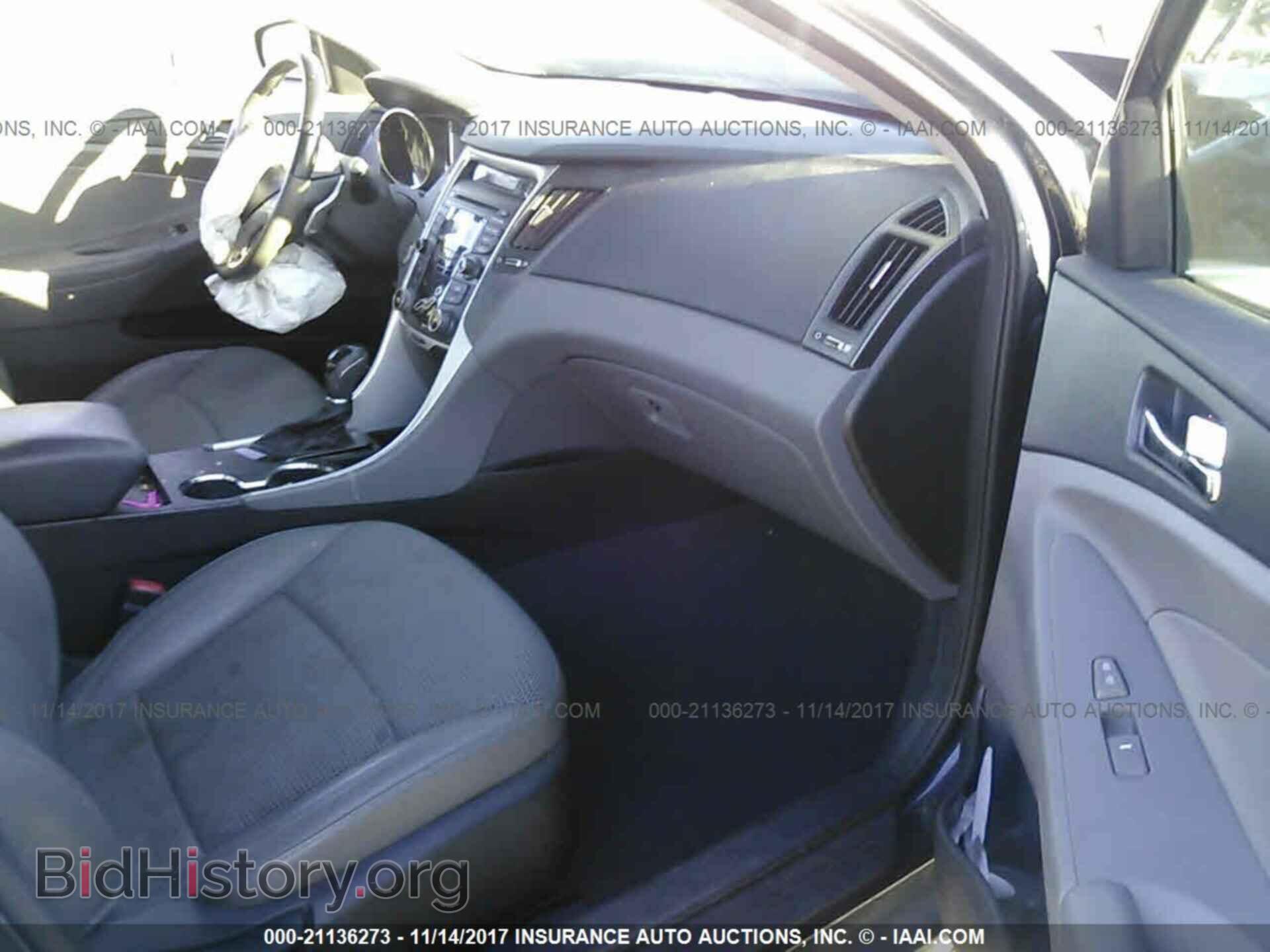 2012 Hyundai Sonata - VIN: 5NPEC4AC1CH390997 - Photo 5