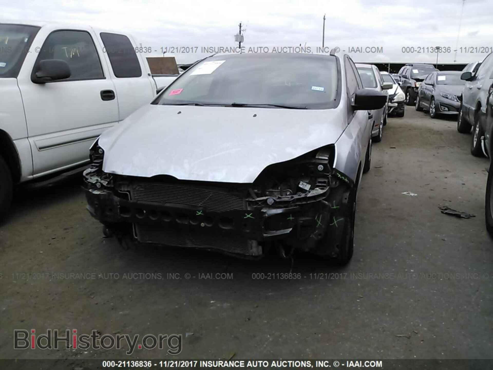 2012 Ford Focus - VIN: 1FAHP3E20CL250258 - Photo 6