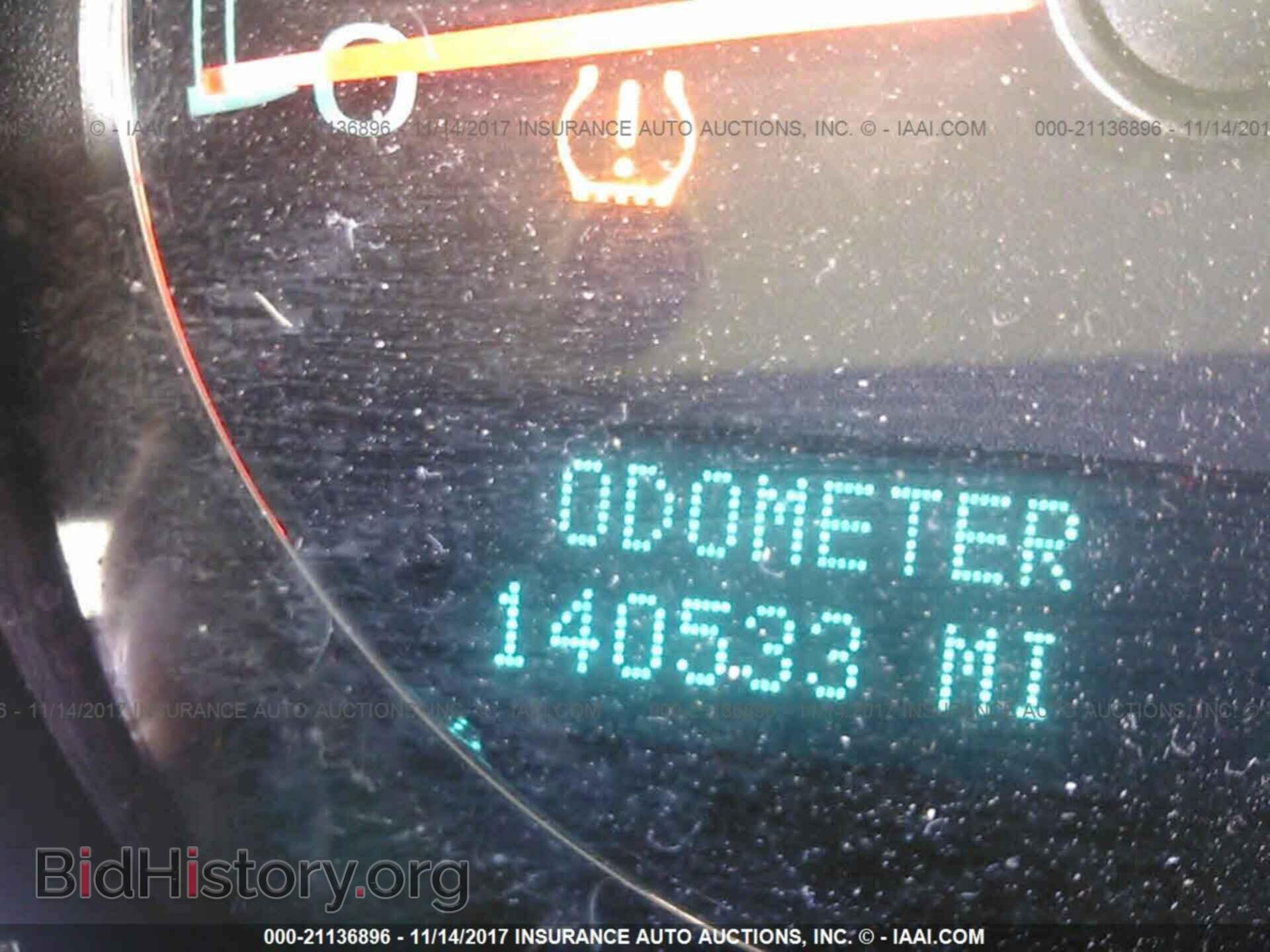 2011 Chevrolet Avalanche - VIN: 3GNMCEE04BG344497 - Фото 7