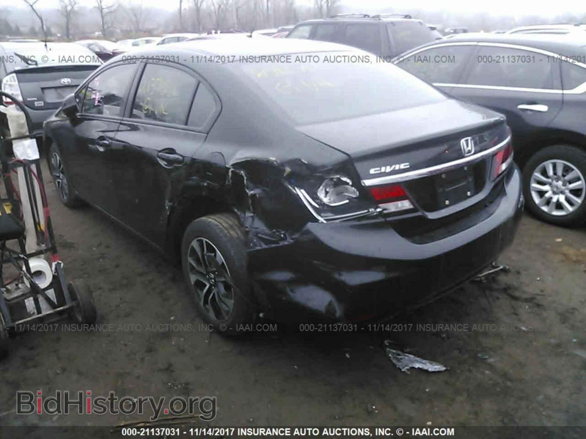 2013 Honda Civic - VIN: 19XFB2F88DE063082 - Фото 3