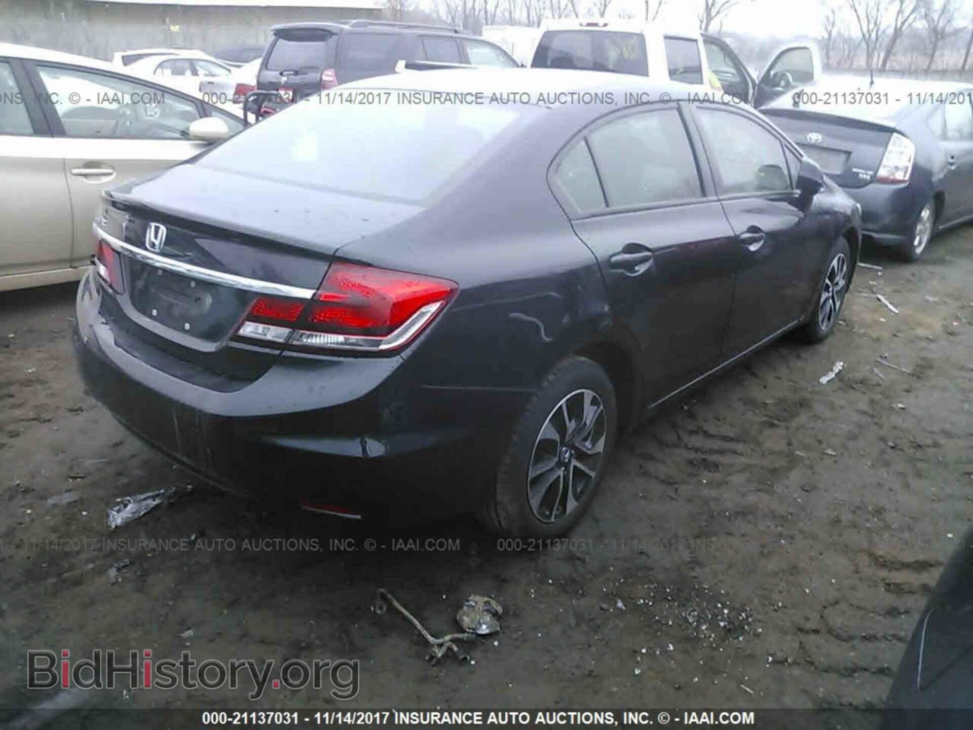 2013 Honda Civic - VIN: 19XFB2F88DE063082 - Фото 4