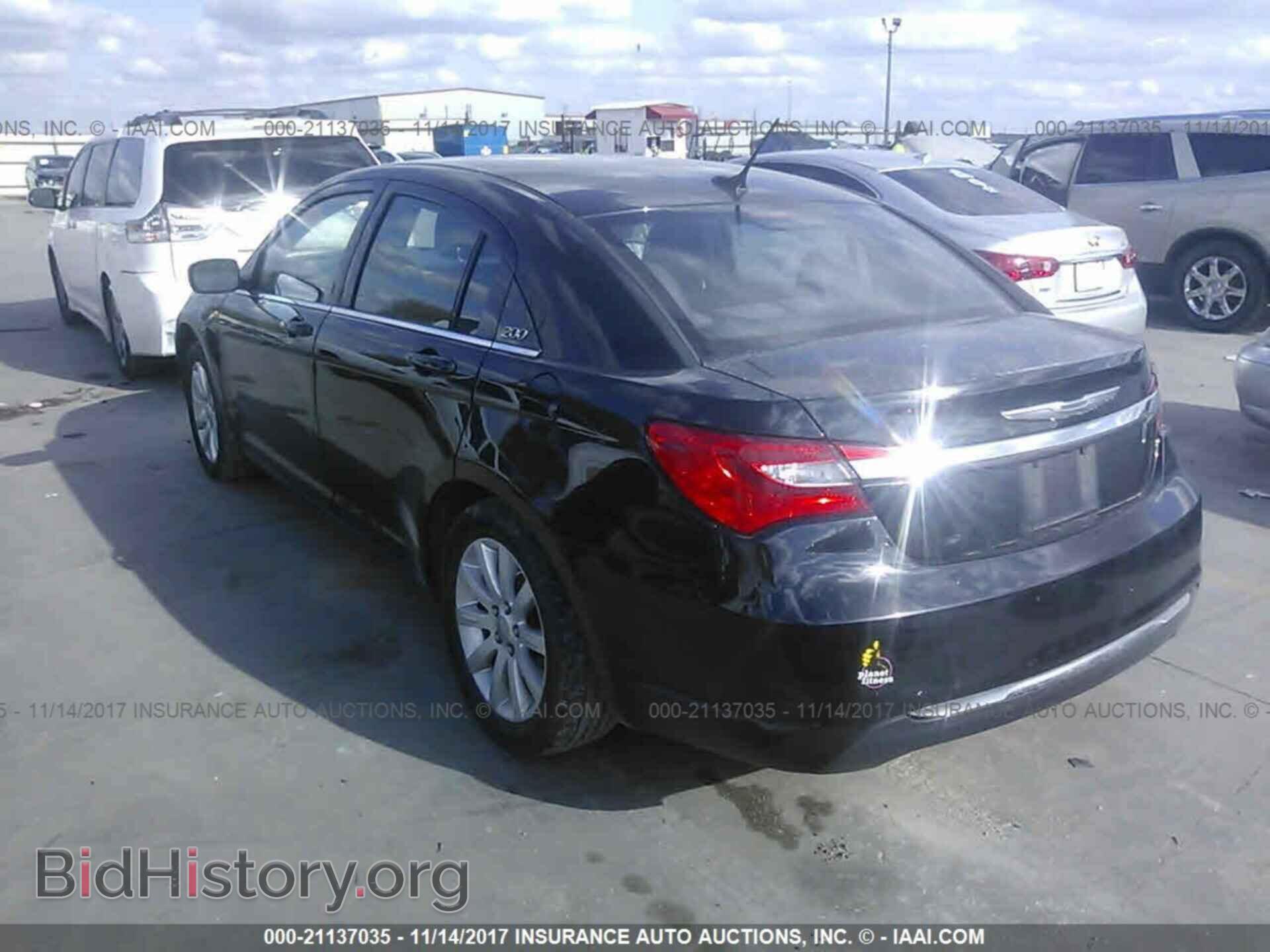 2013 Chrysler 200 - VIN: 1C3CCBBB6DN649488 - Photo 3