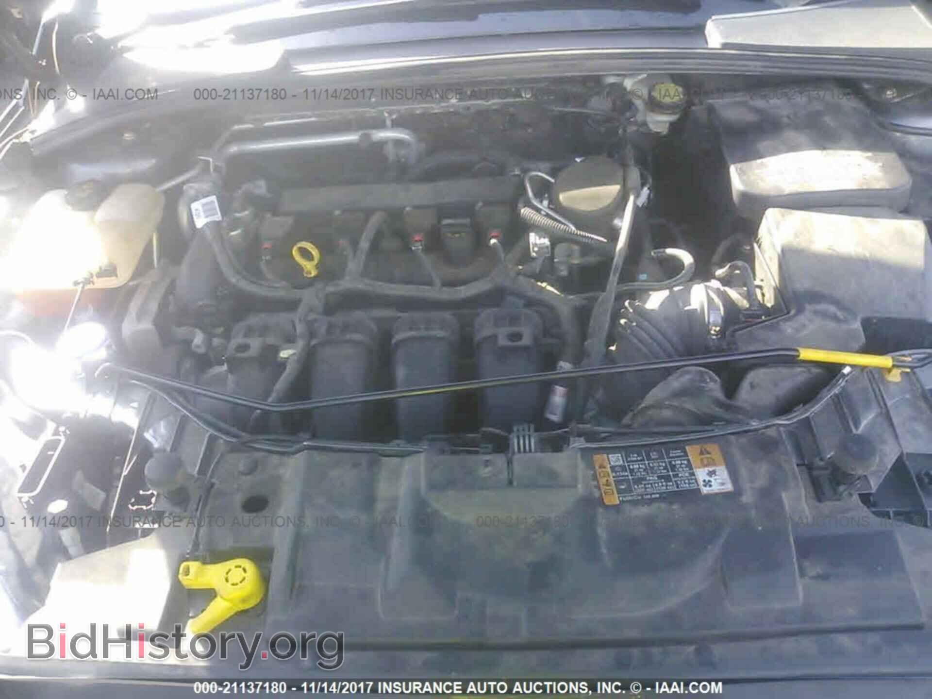 2015 Ford Focus - VIN: 1FADP3F2XFL207256 - Photo 10
