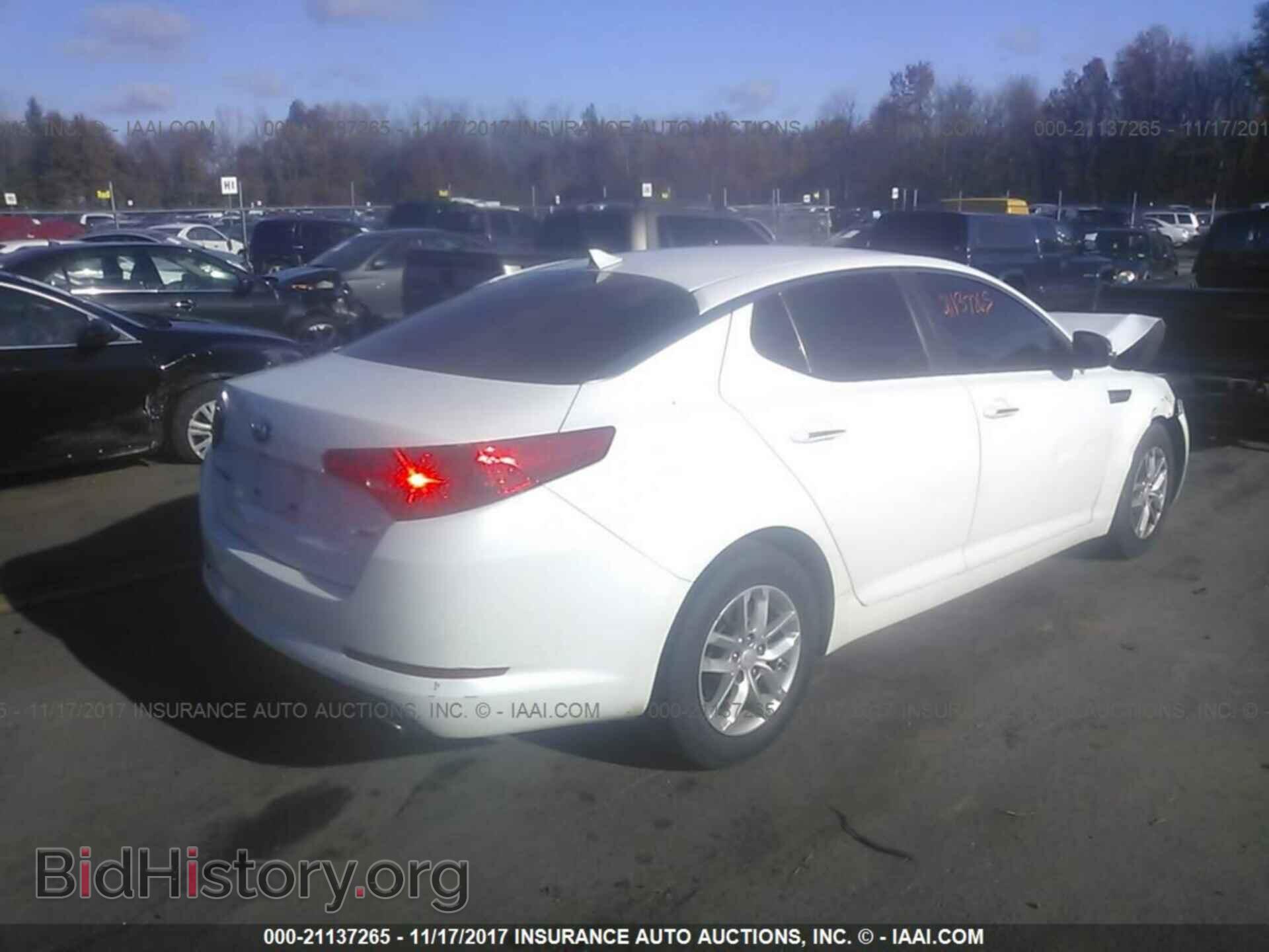 2013 Kia Optima - VIN: KNAGM4A70D5395132 - Photo 4