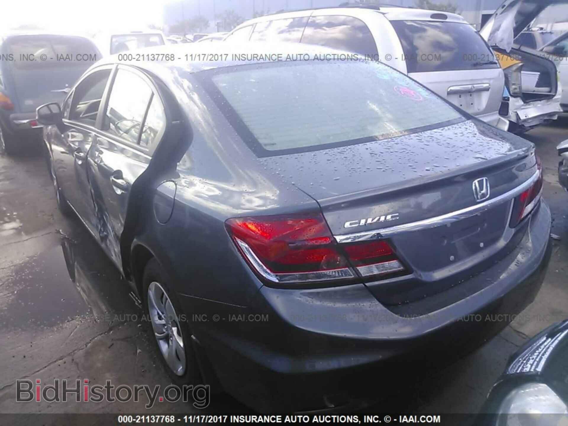 2013 Honda Civic - VIN: 19XFB2F53DE201617 - Photo 3