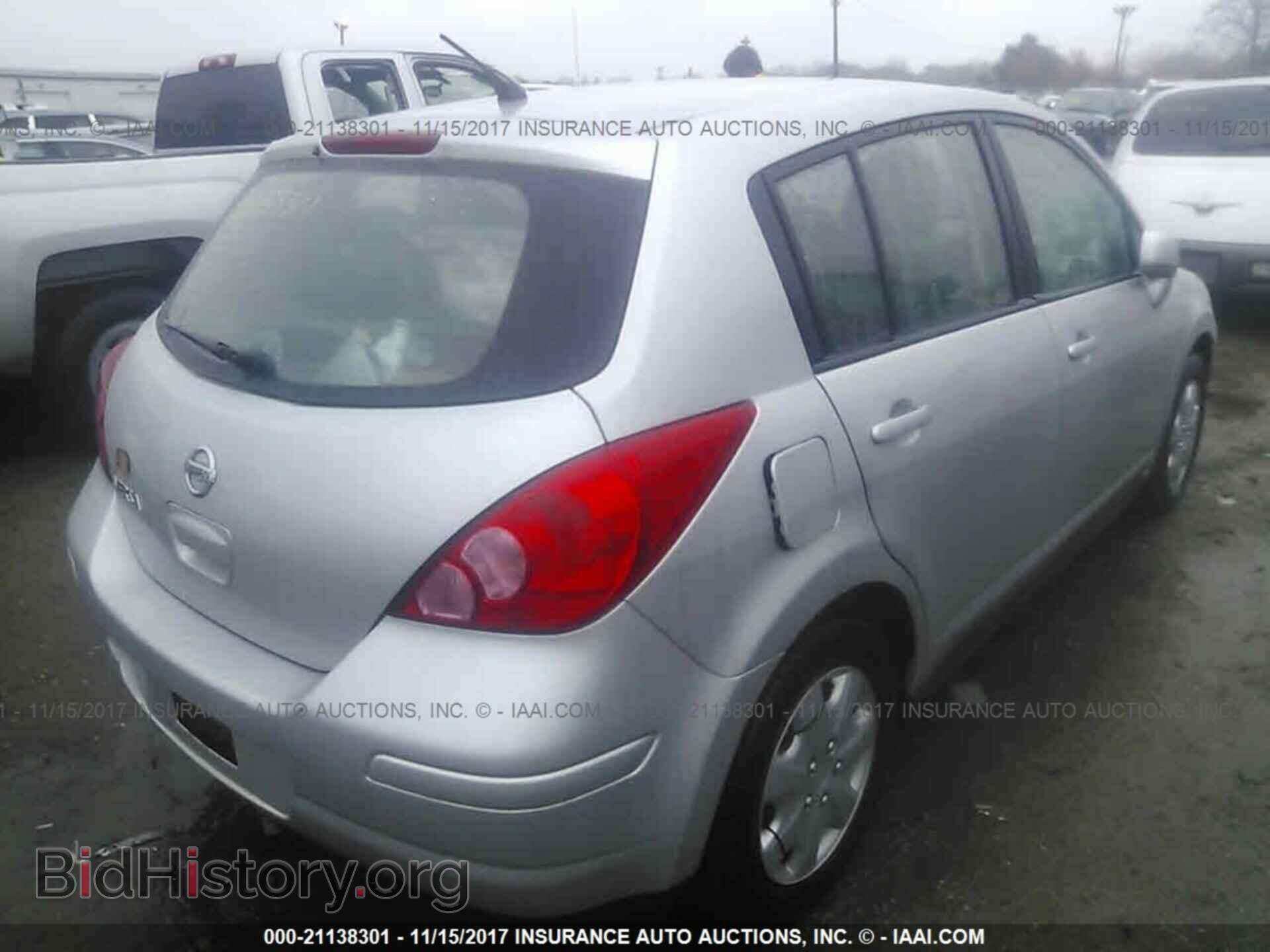 2011 Nissan Versa - VIN: 3N1BC1CP5BL463694 - Фото 4
