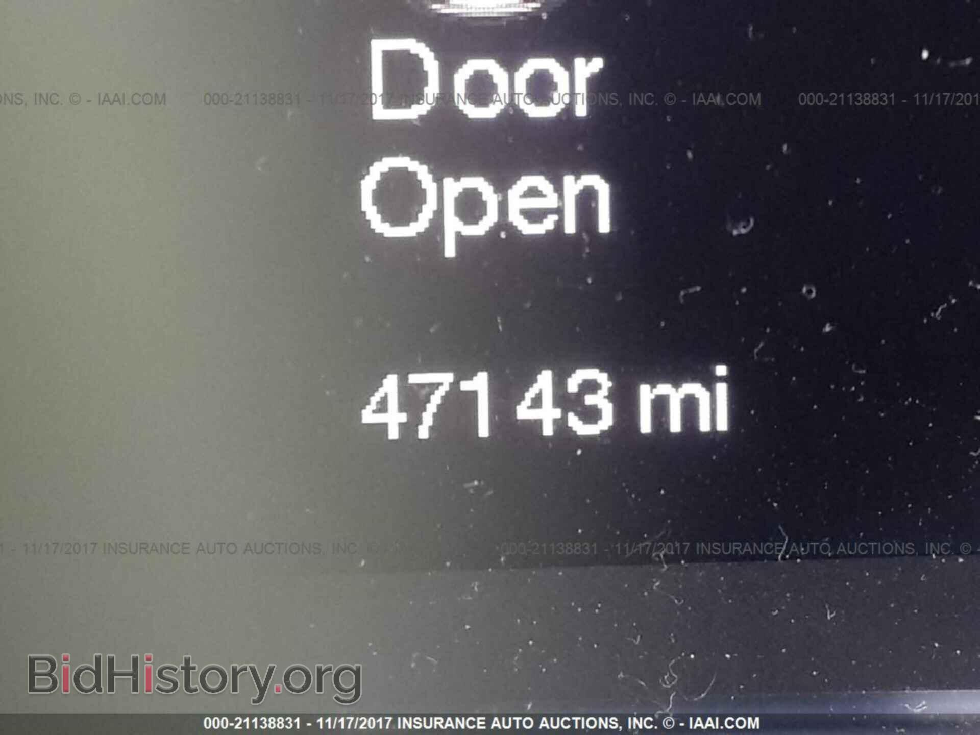 2015 Chrysler 200 - VIN: 1C3CCCAB1FN664345 - Photo 7