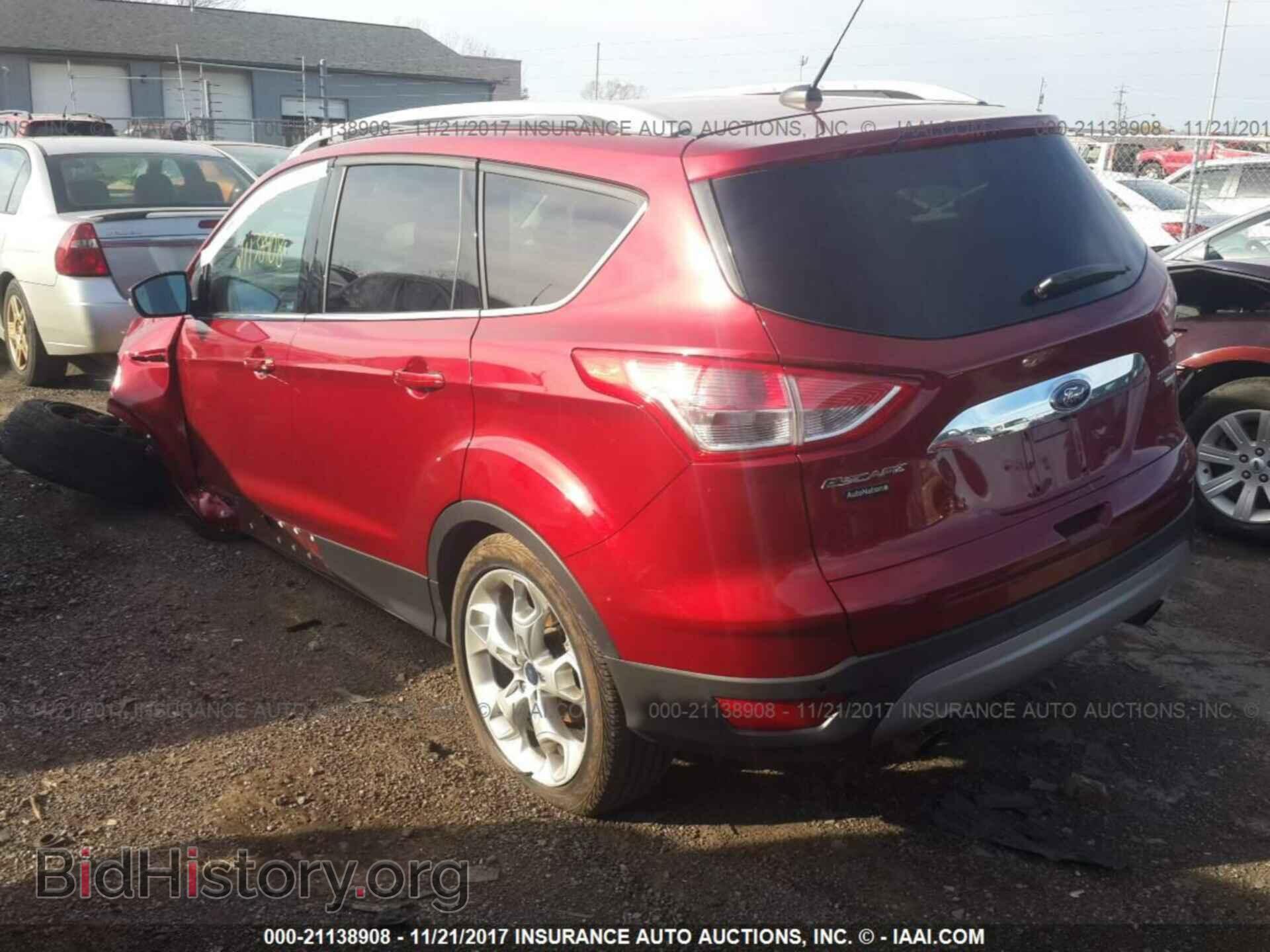 2014 Ford Escape - VIN: 1FMCU9J95EUE35904 - Photo 3