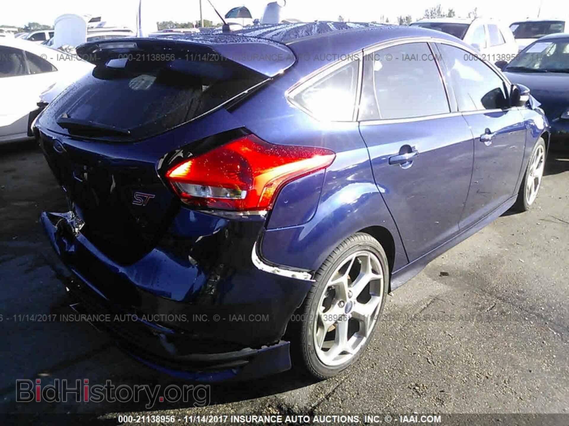 2016 Ford Focus - VIN: 1FADP3L90GL241970 - Фото 4