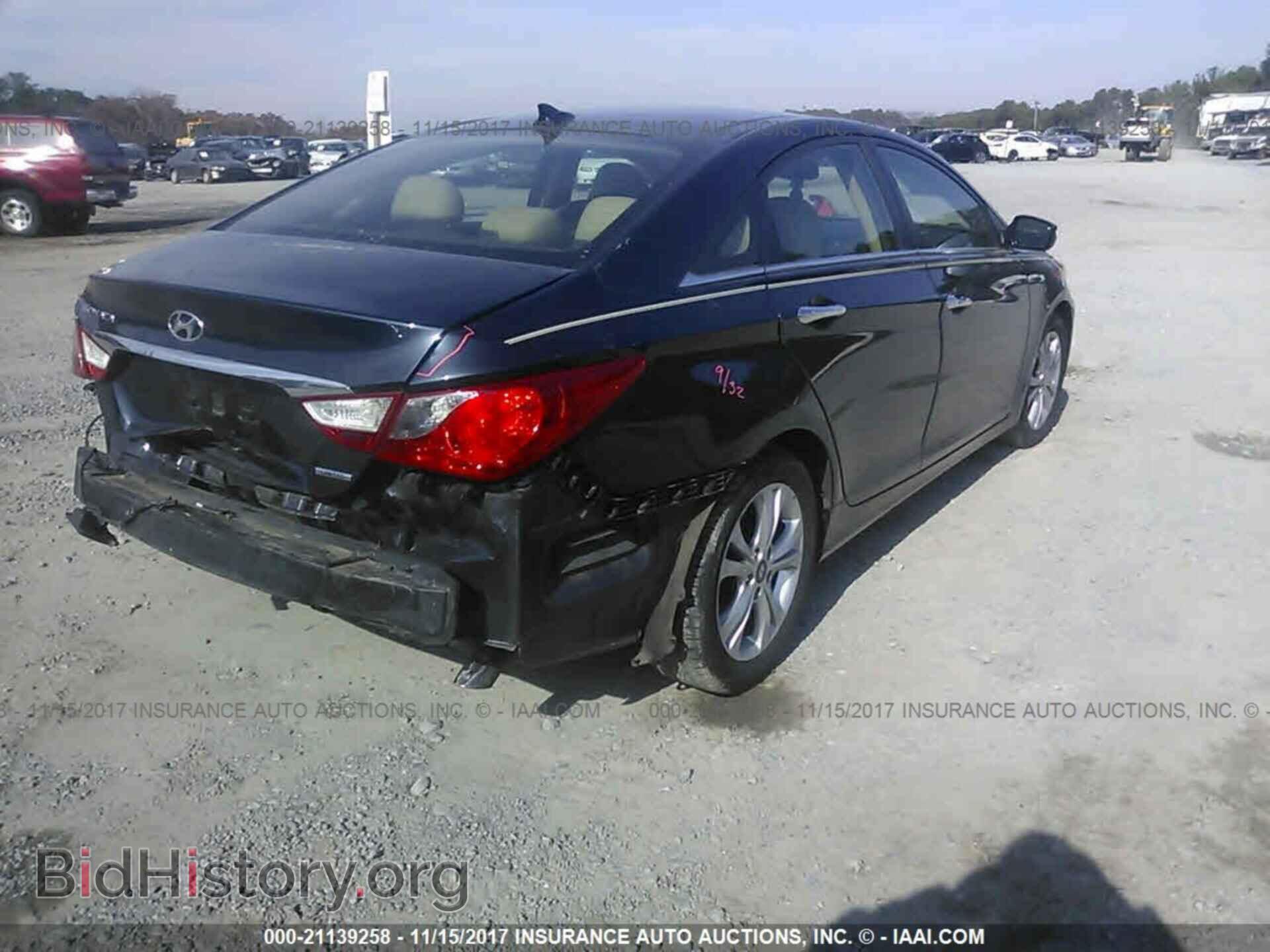 2012 Hyundai Sonata - VIN: 5NPEC4ACXCH335786 - Фото 4
