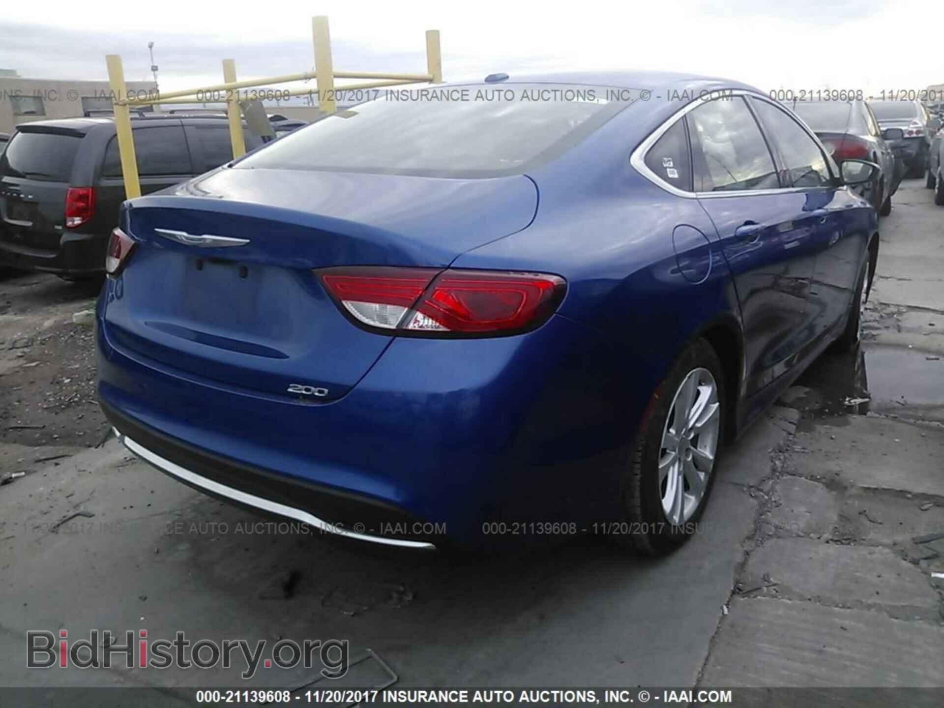 2015 Chrysler 200 - VIN: 1C3CCCAB3FN621867 - Фото 4