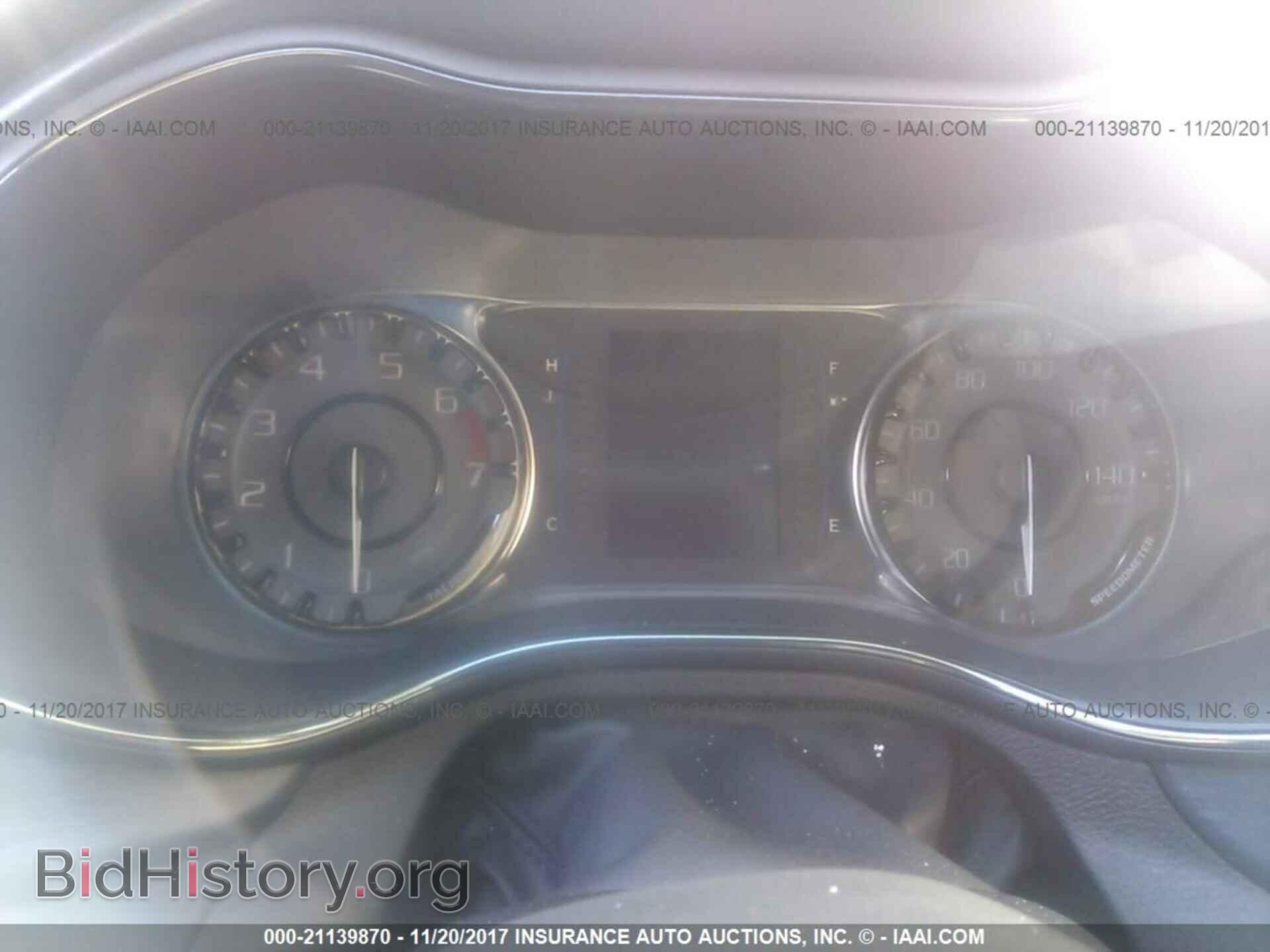 2016 Chrysler 200 - VIN: 1C3CCCBB6GN140074 - Фото 7